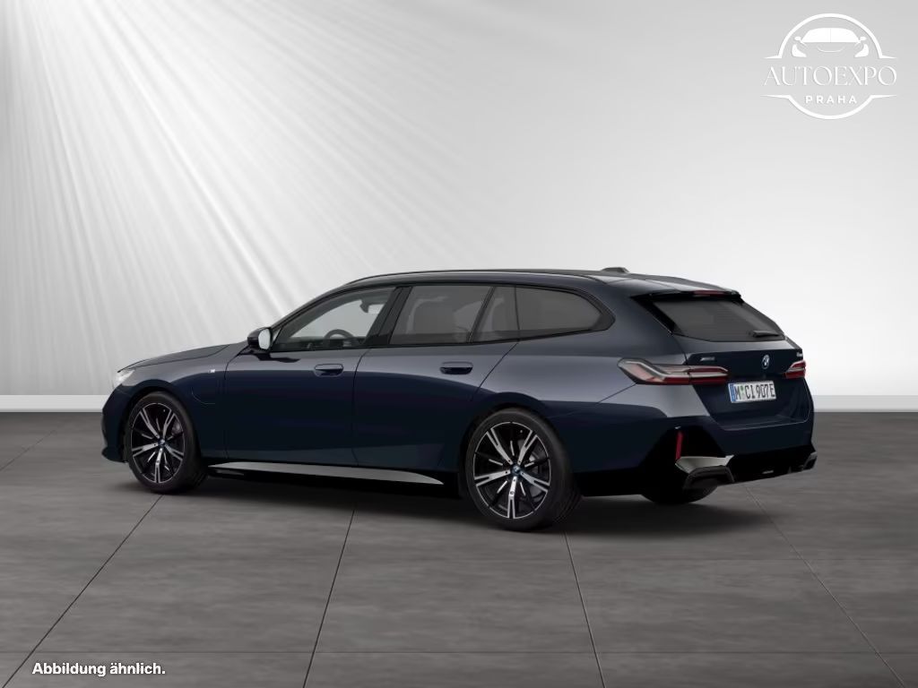 BMW Řada 5, 530e xDrive Touring M Sport - fotka 6