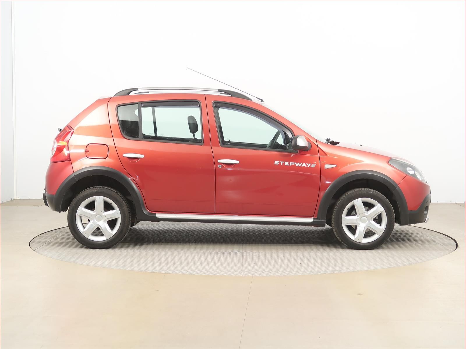 Dacia Sandero, 1.5 dCi, po STK, Tažné - fotka 6