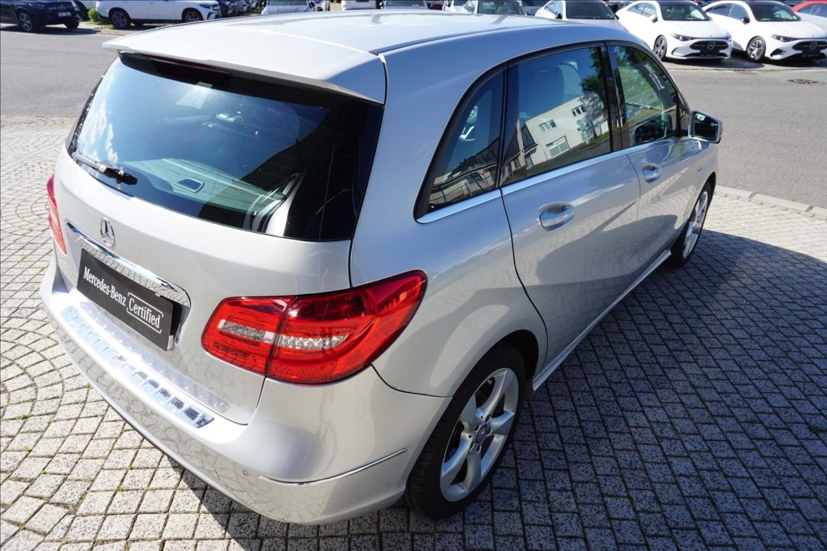 Mercedes-Benz Třídy B, 1,8 B 200d - fotka 5