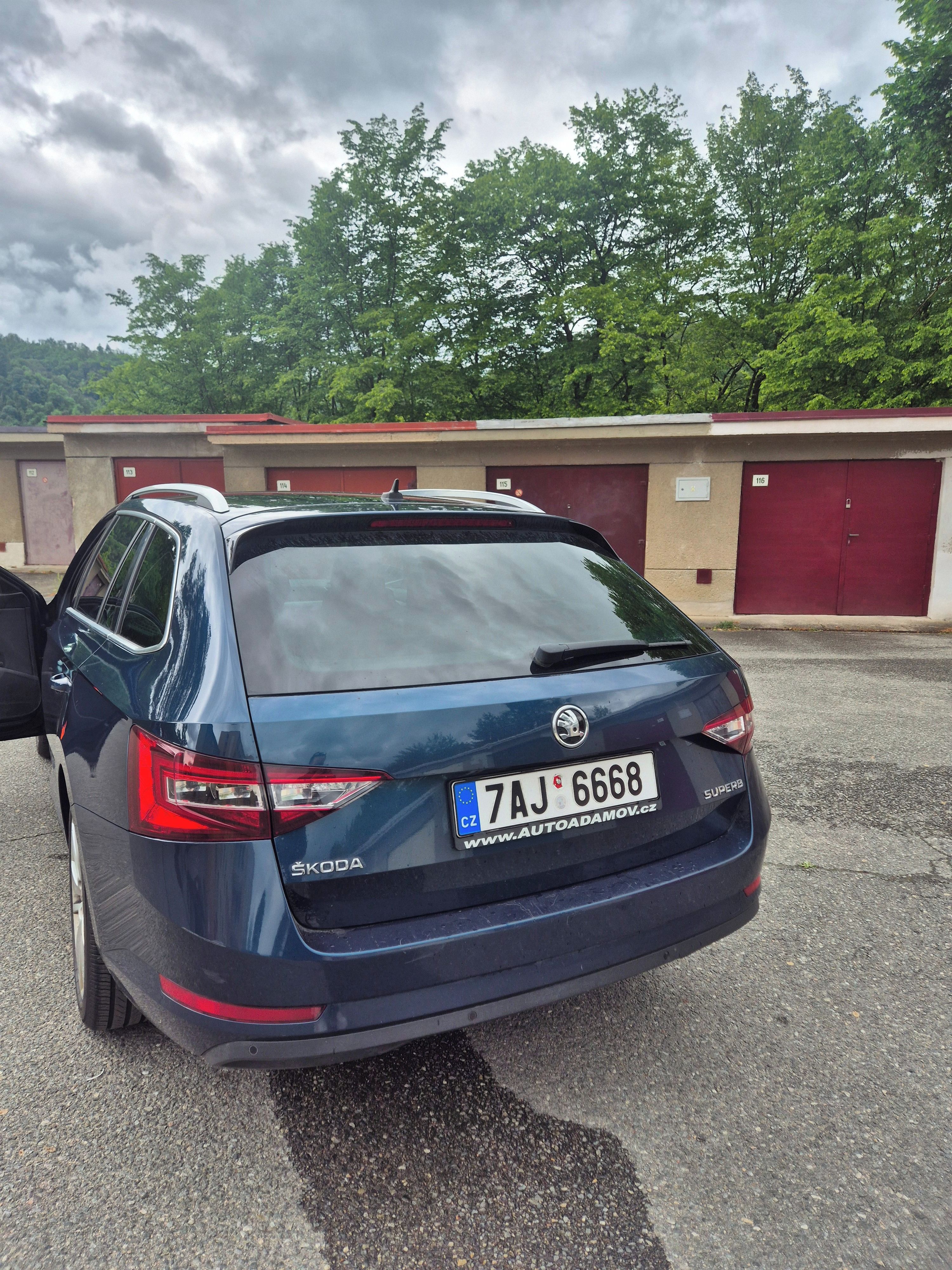 Škoda Superb, Škoda Superb 2.0 | Automat - fotka 3
