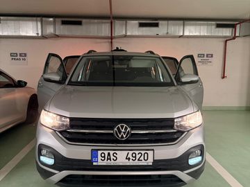 VW T-cross v záruce