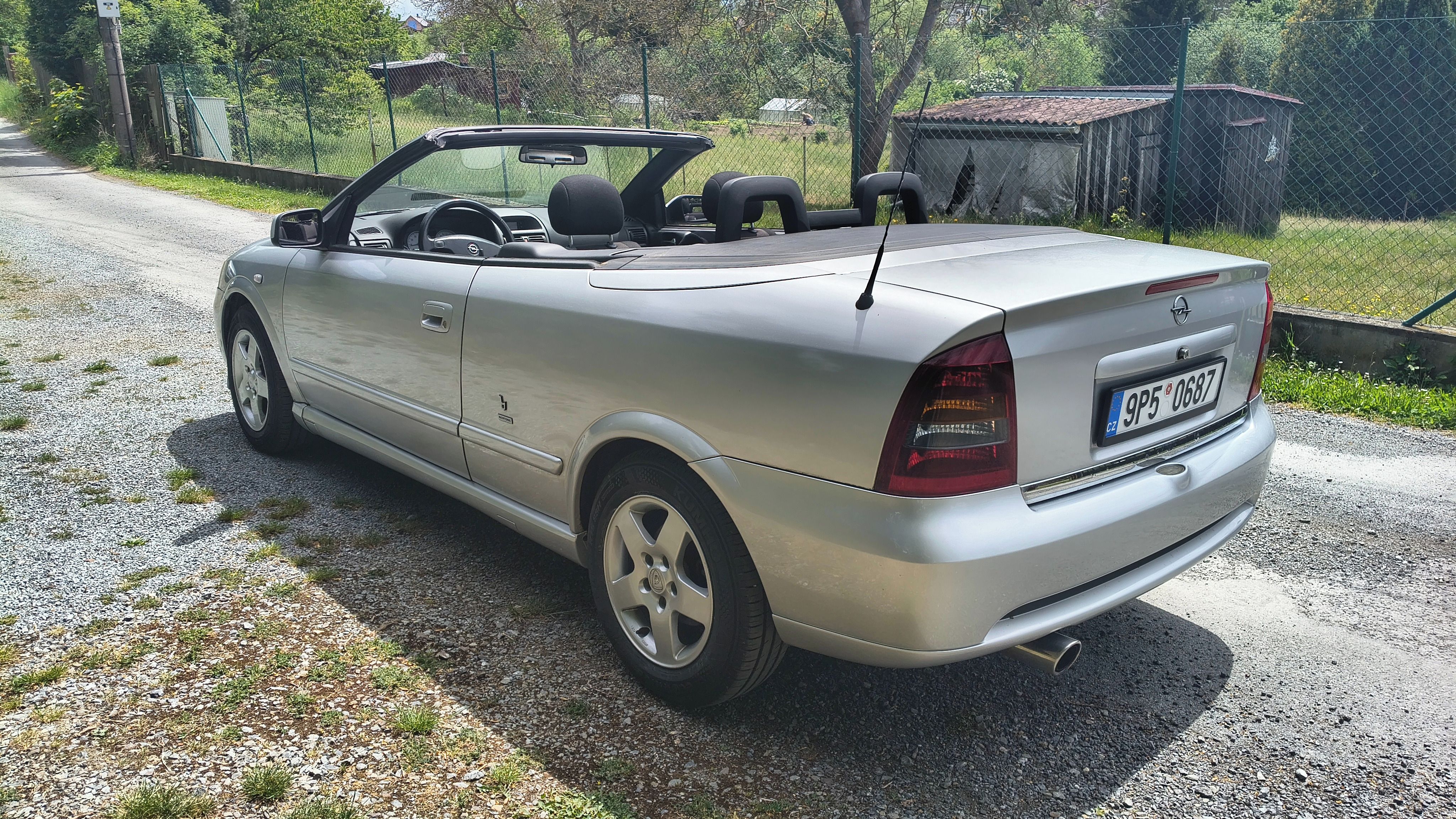 Opel Astra, 1.8i 92kw orig.124tkm TK 2roky - fotka 3