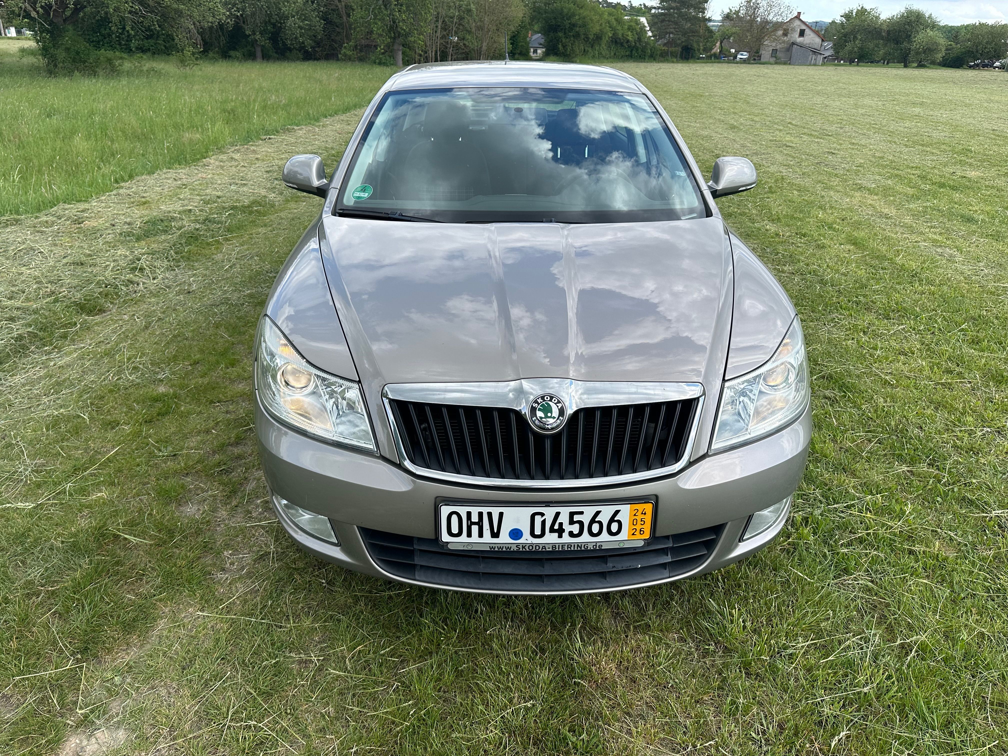 Škoda Octavia, 1.2TSI-77KW-6KVALT-NAVIGACE - fotka 2