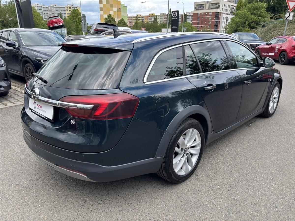 Opel Insignia, 2,0 CDTi 125kW 4x4 NAVI KAMERA - fotka 5