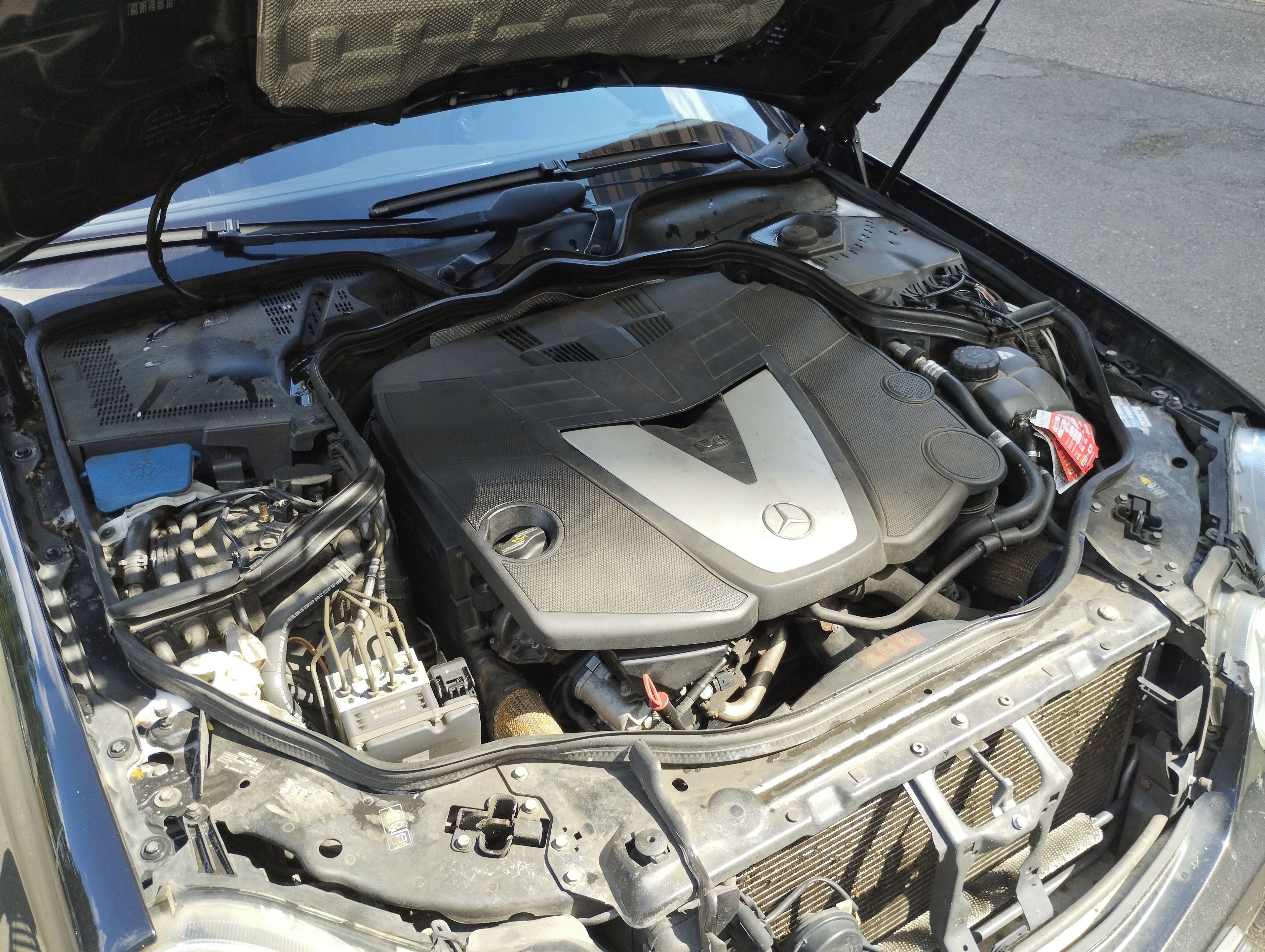 Mercedes-Benz Třídy E, E320CDi Avantgarde+výbava - fotka 5