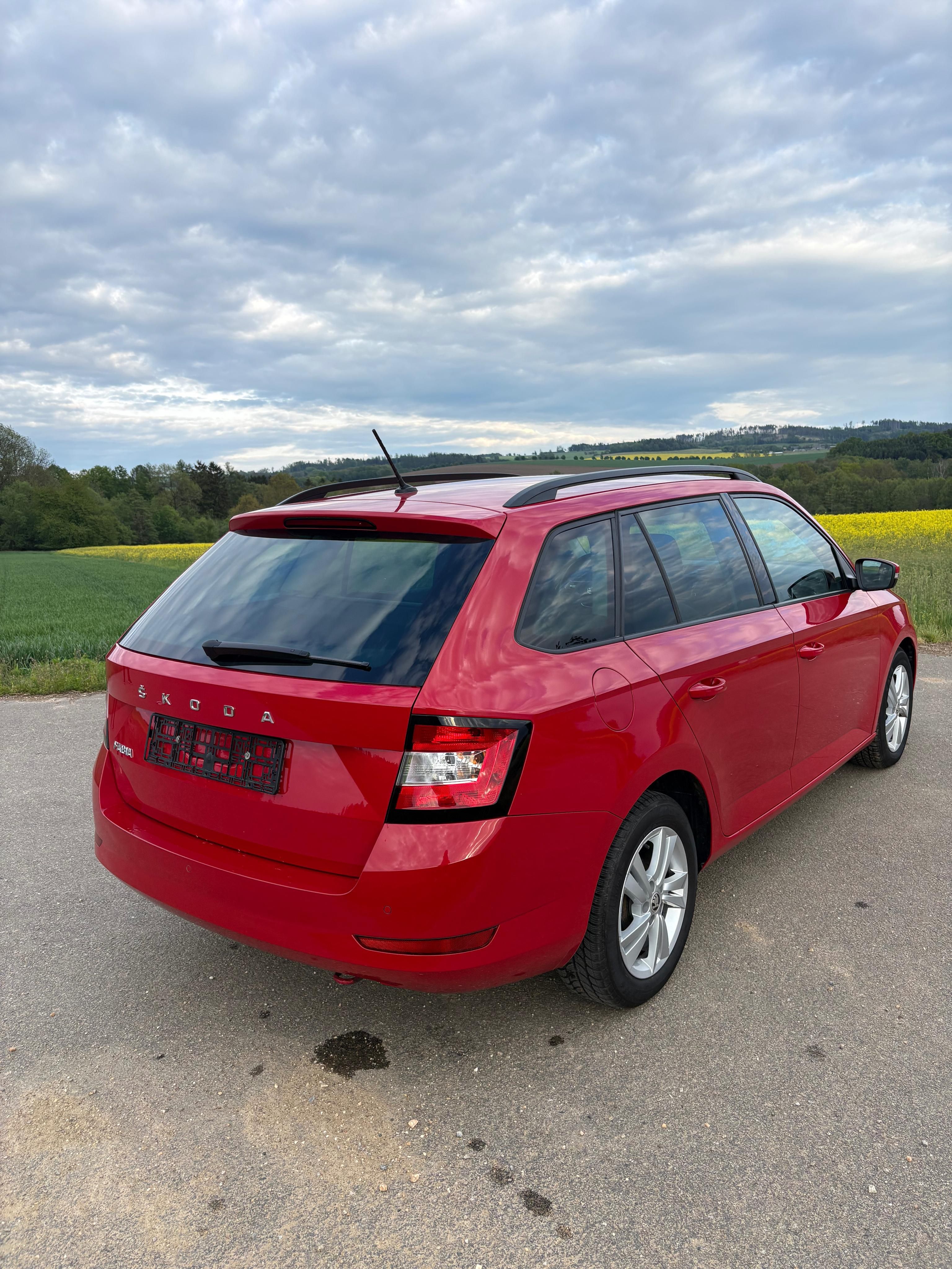 Škoda Fabia, ŠKODA FABIA - fotka 2