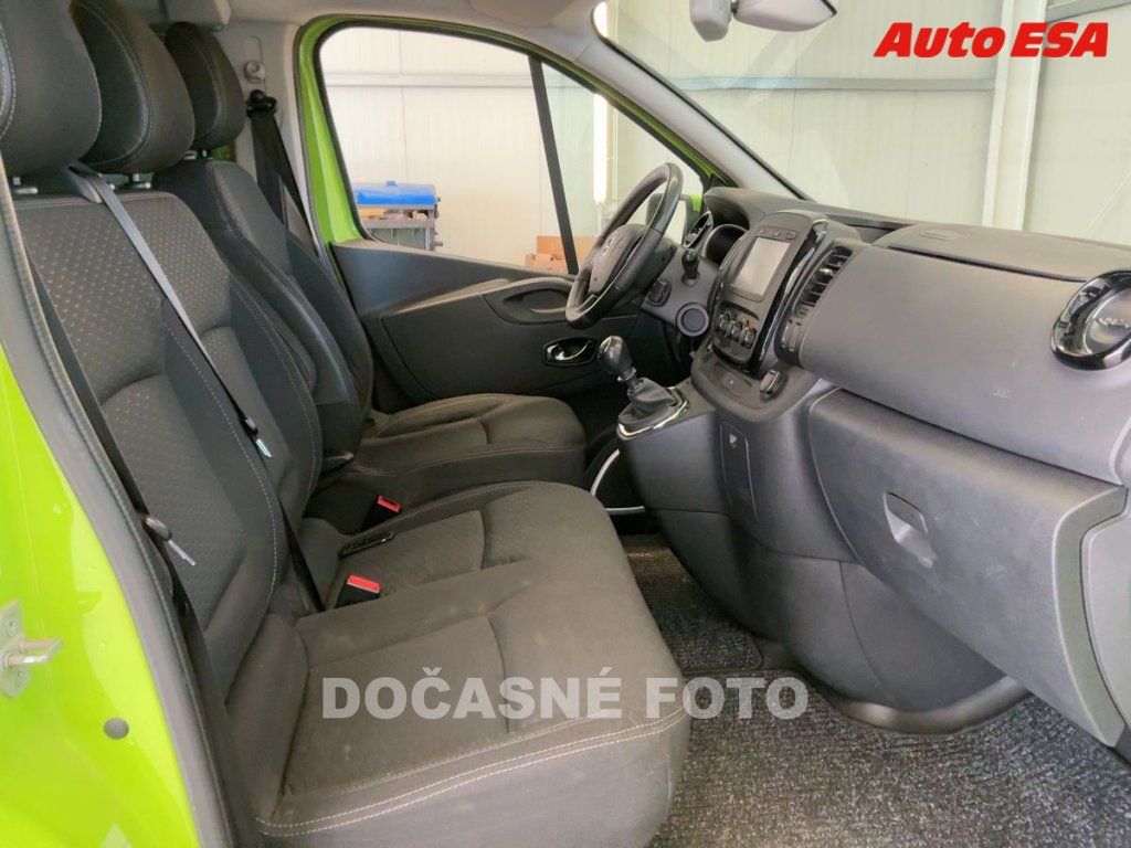 Opel Vivaro, 1.6CDTi 9míst,navi,92kW - fotka 6