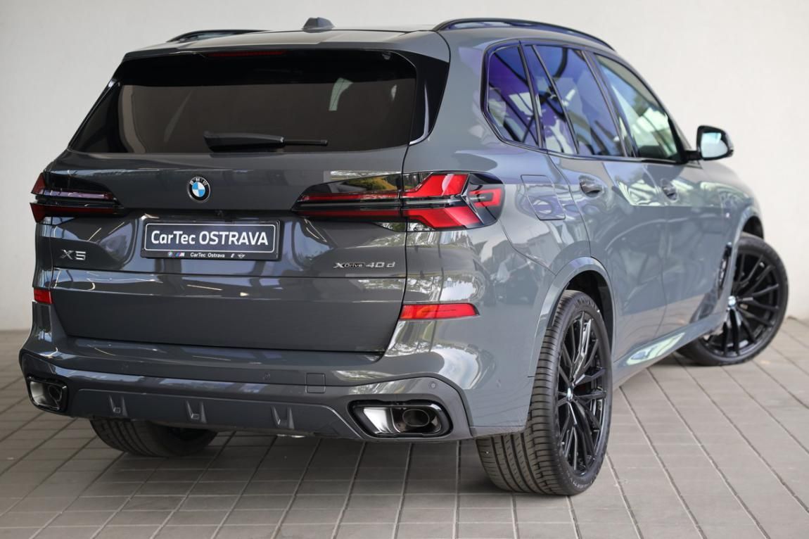 BMW X5, xDrive40d - fotka 3