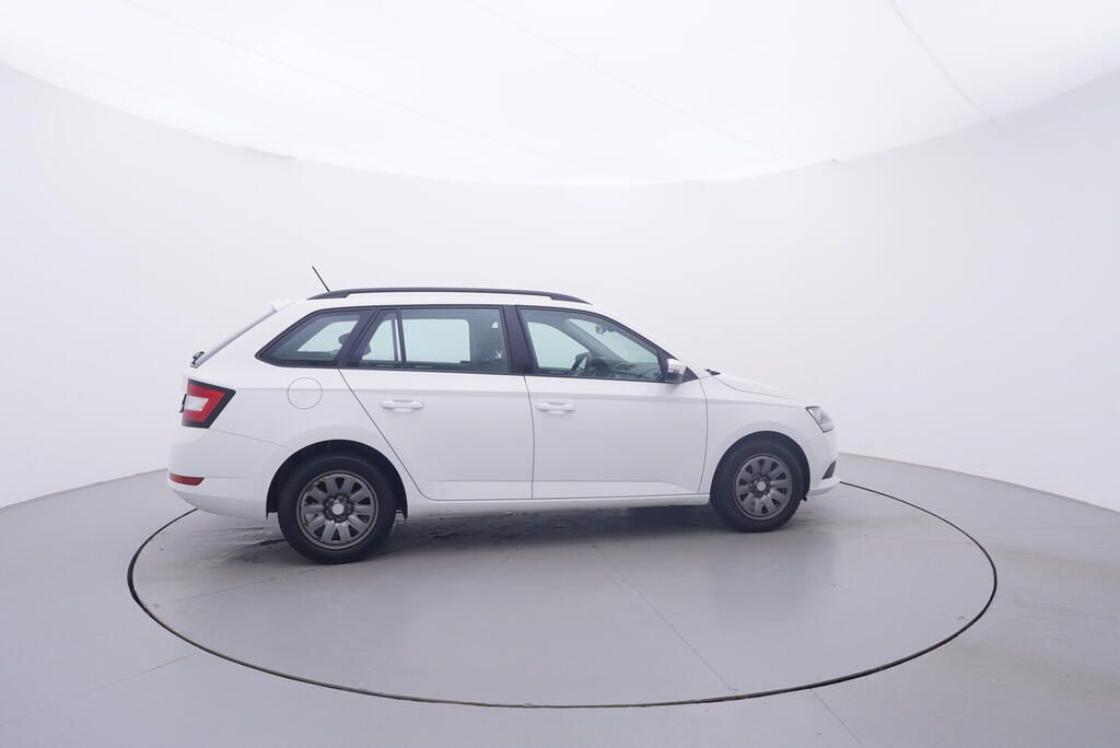 Škoda Fabia, Tour 1.0 TSI 70 kW - fotka 6