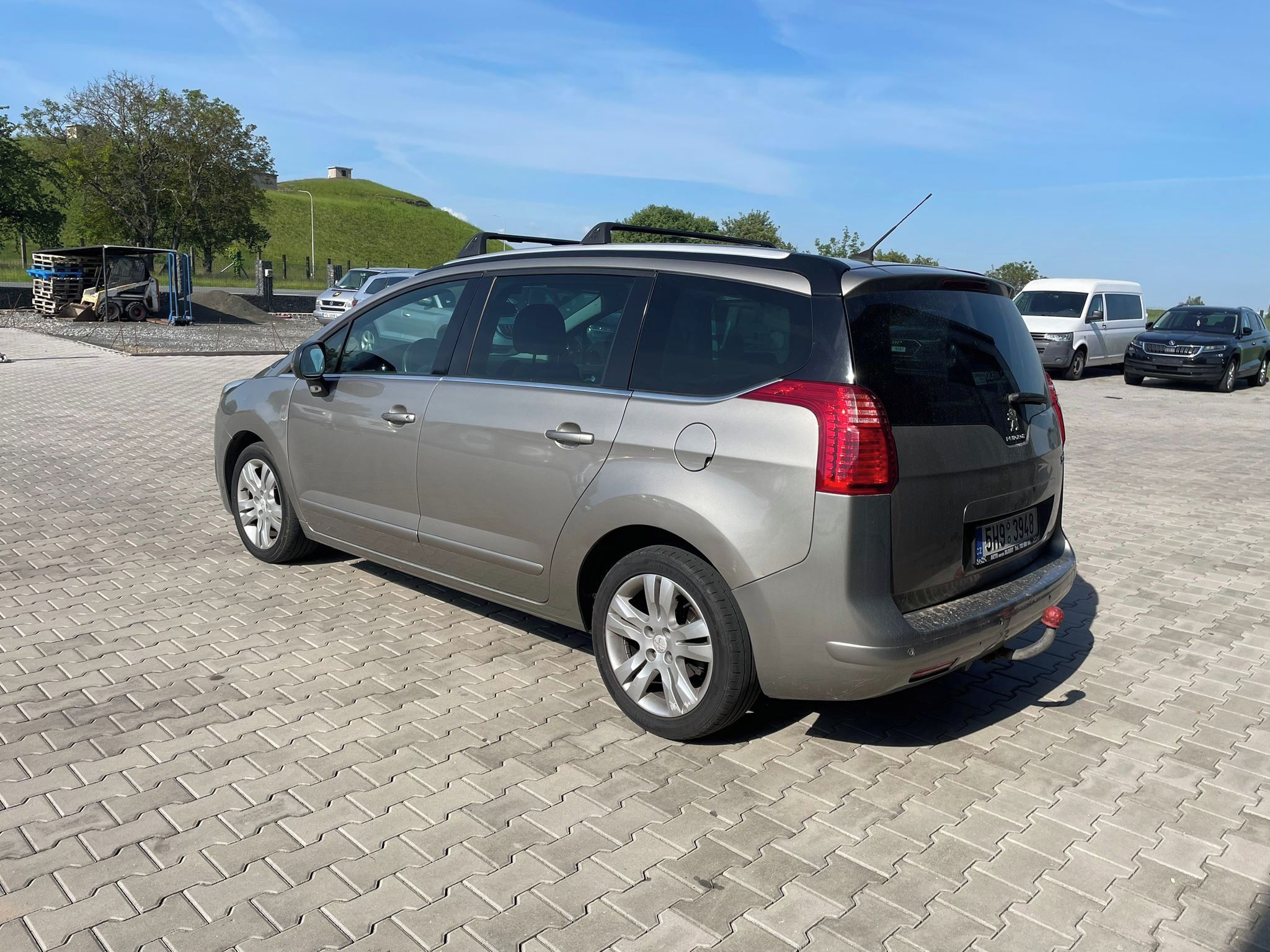 Peugeot 5008, 1.6Hdi 84kw, vyhřívaná.sedadla - fotka 4