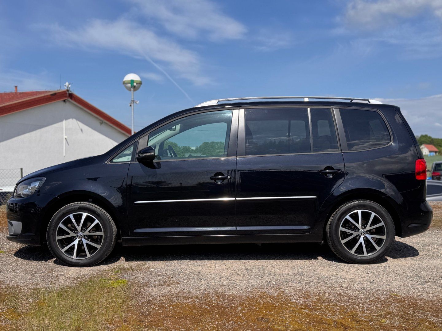 Volkswagen Touran, 1.4 TSI Highline XENON 7 míst - fotka 4
