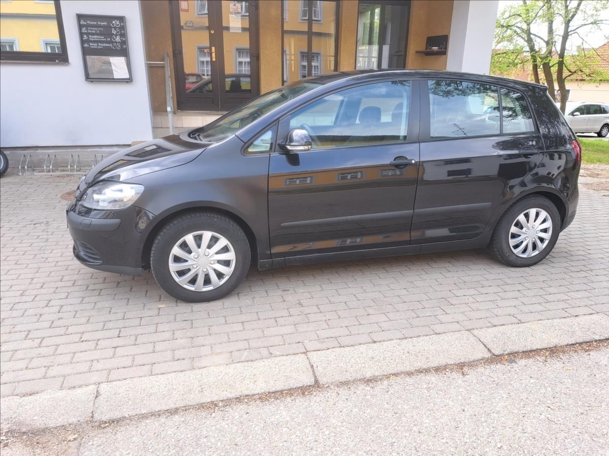 Volkswagen Golf Plus, 1,6 FSI - fotka 4
