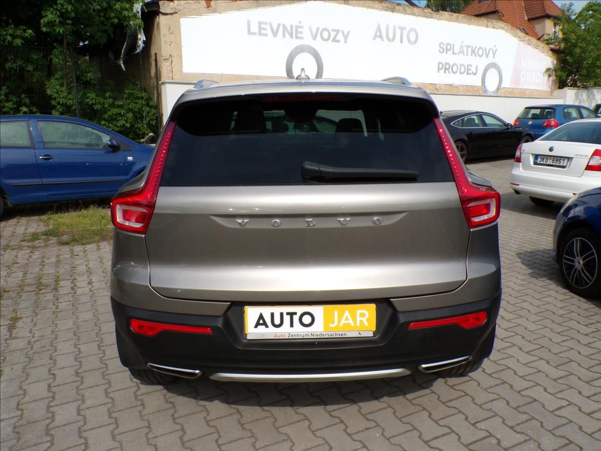 Volvo XC40, 2,0 D3  INSCRIPTION - fotka 5