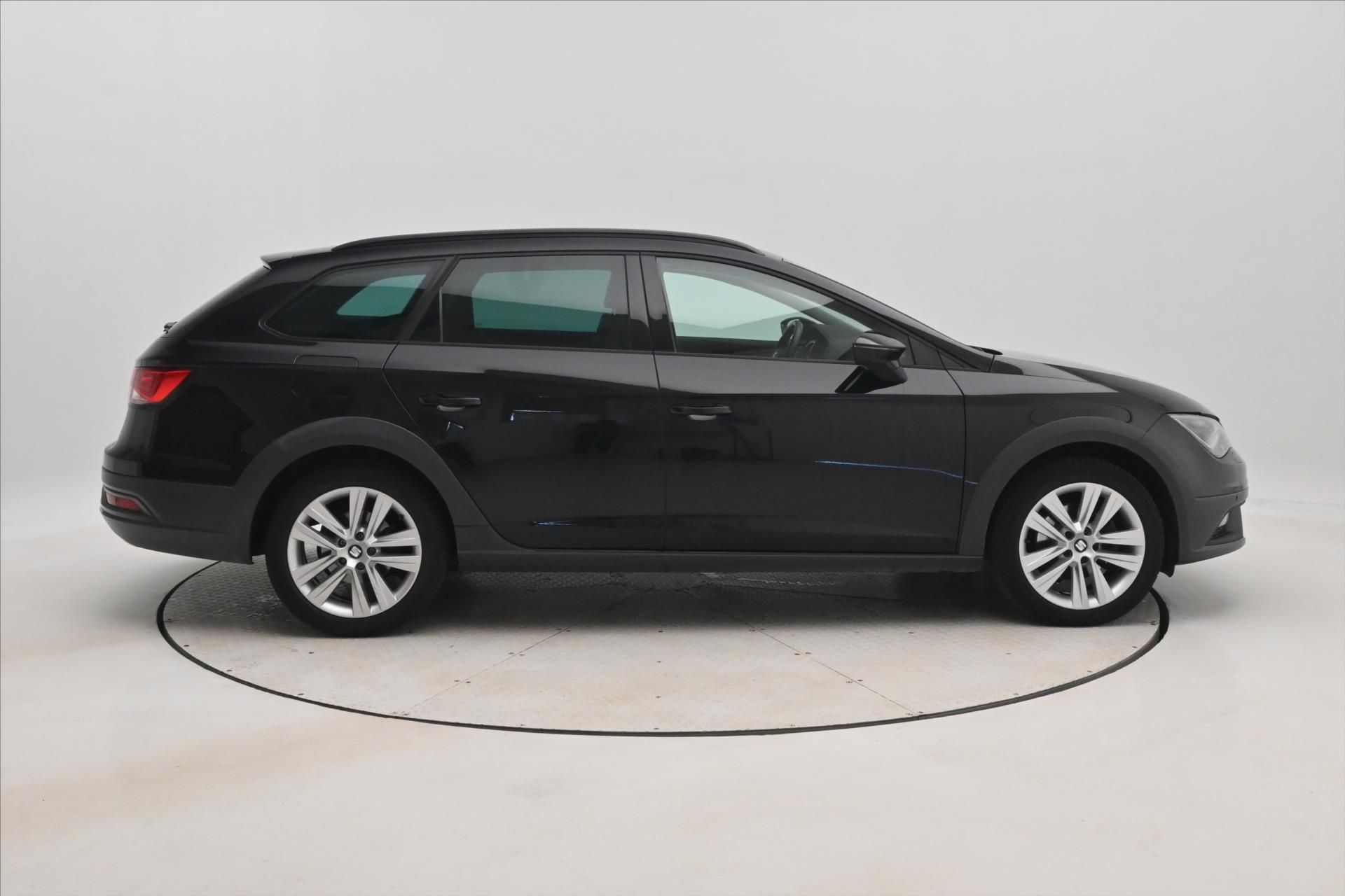 Seat Leon, 2,0 TDI 110 kW 4x4 X-Perience - fotka 4