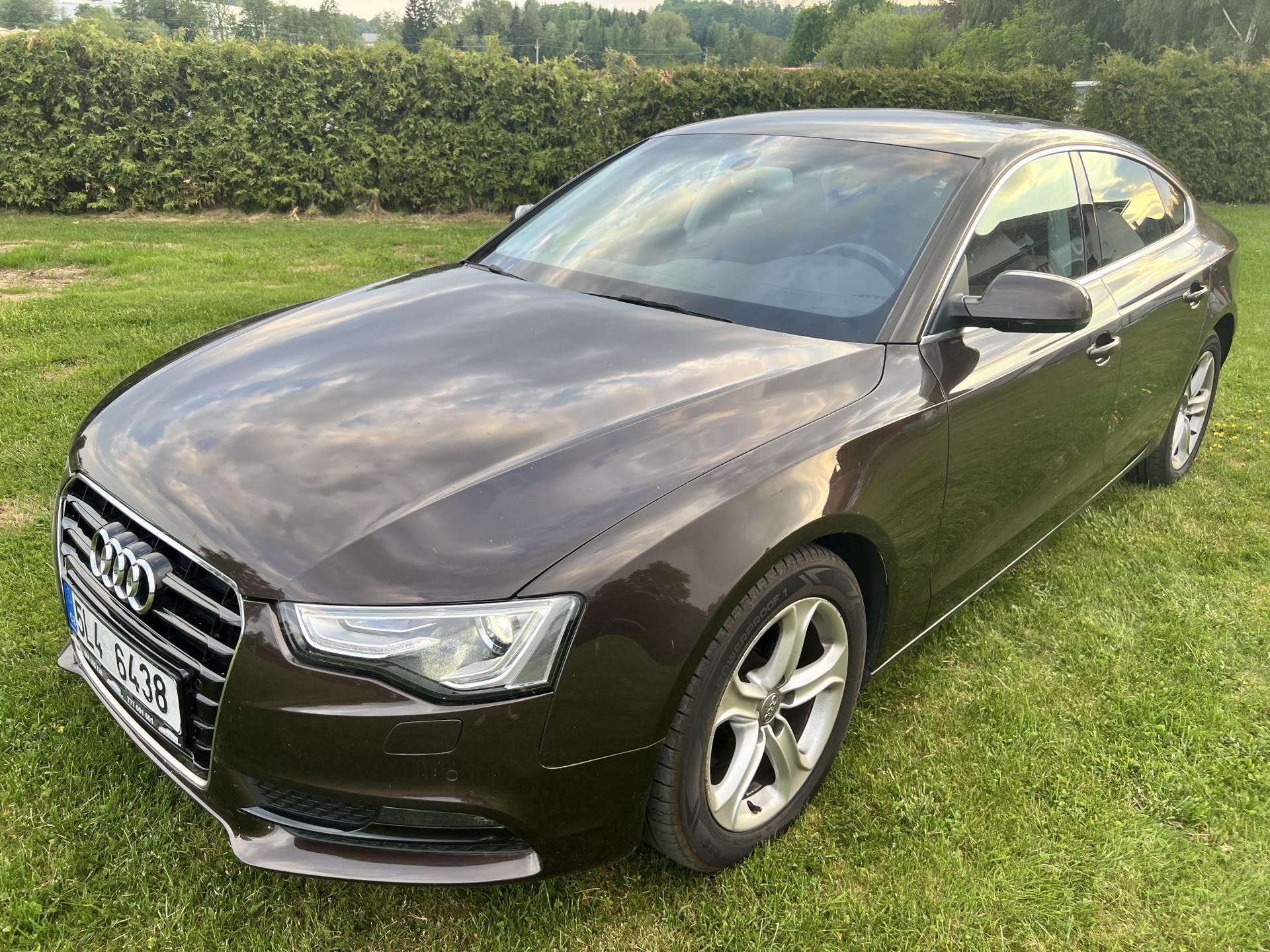 Audi A5, 2.0TDI 100KW,TZ,DIGI,XENONY - fotka 3