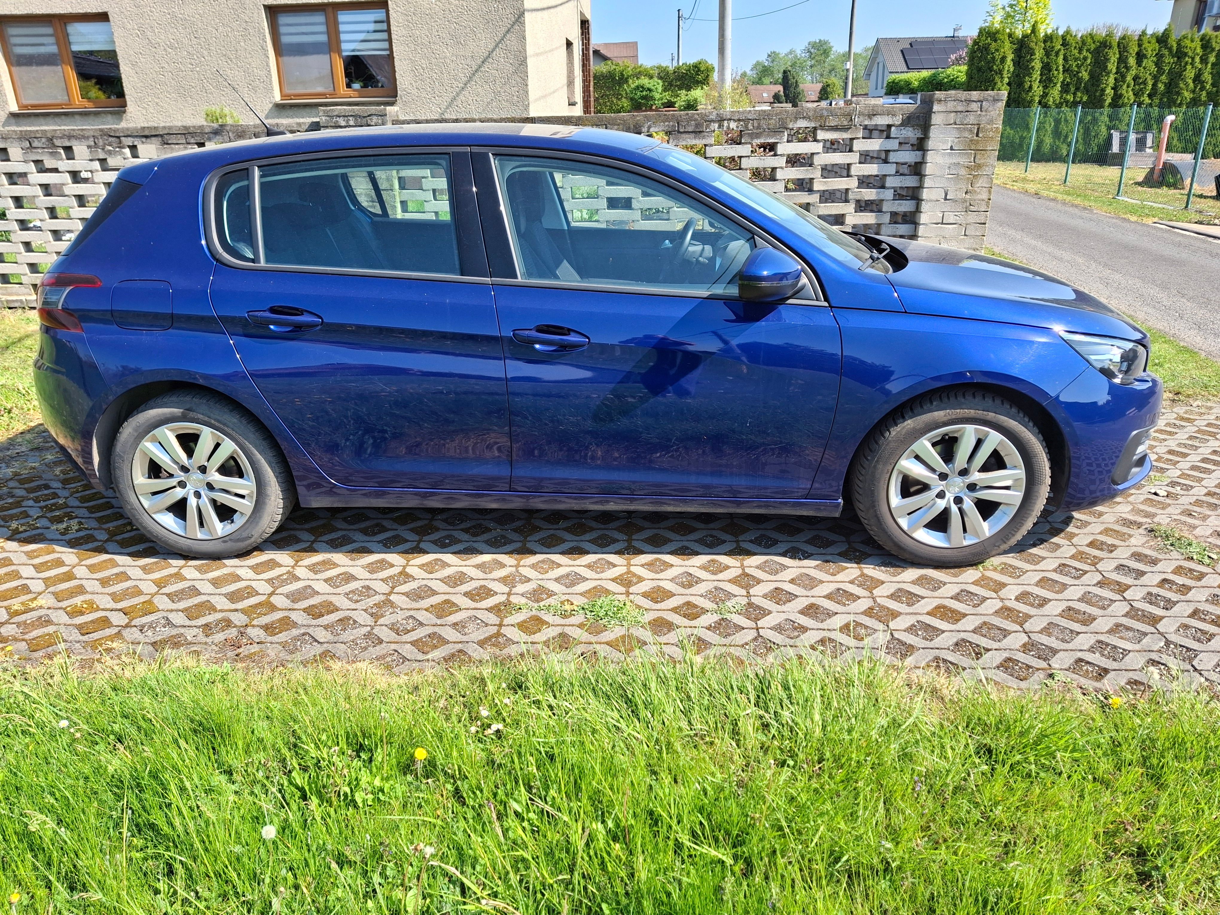 Peugeot 308, 1,2 TSI 81 kW 110 k - fotka 6