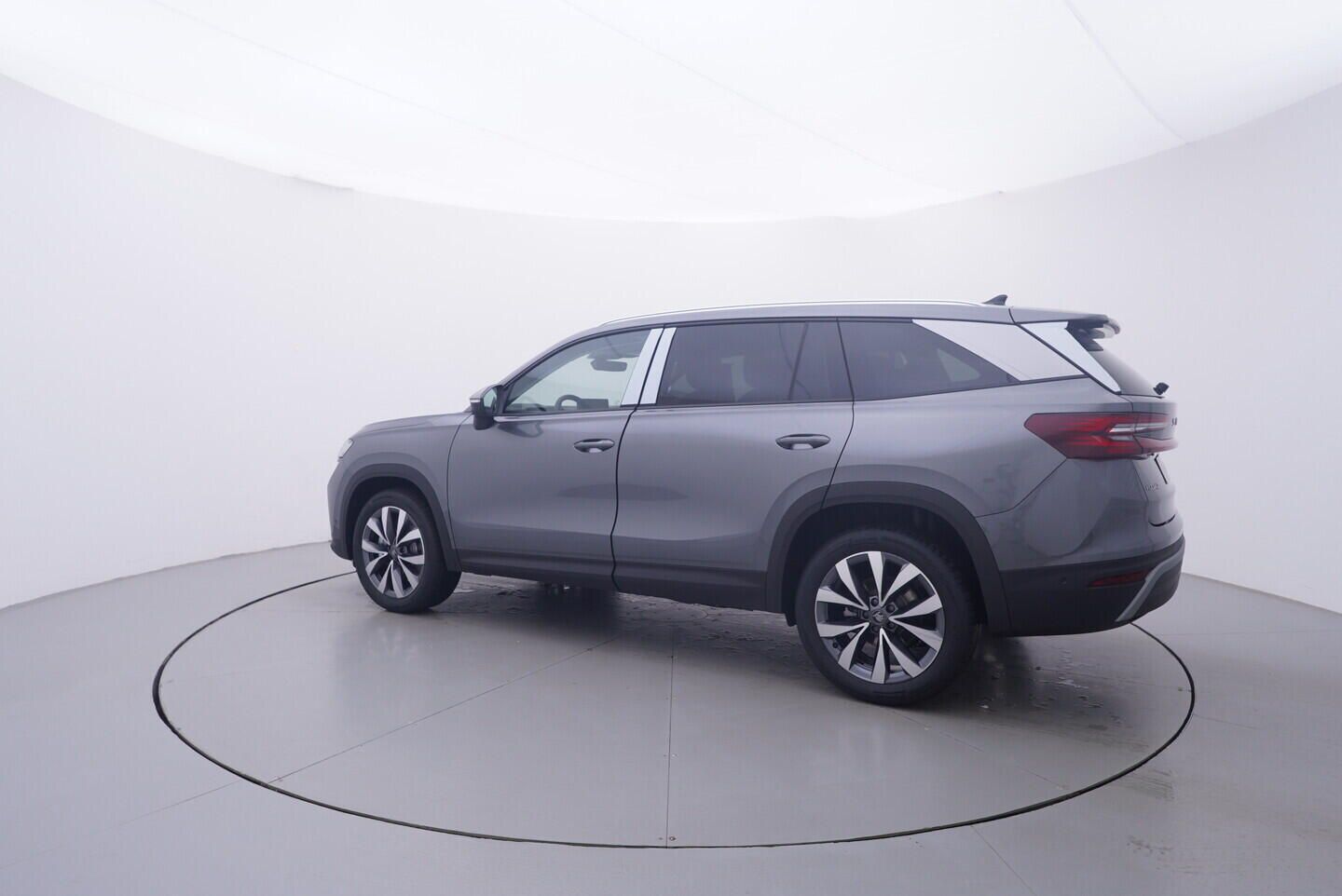 Škoda Kodiaq, Selection 2.0 TDI 4x4 142 kW - fotka 3