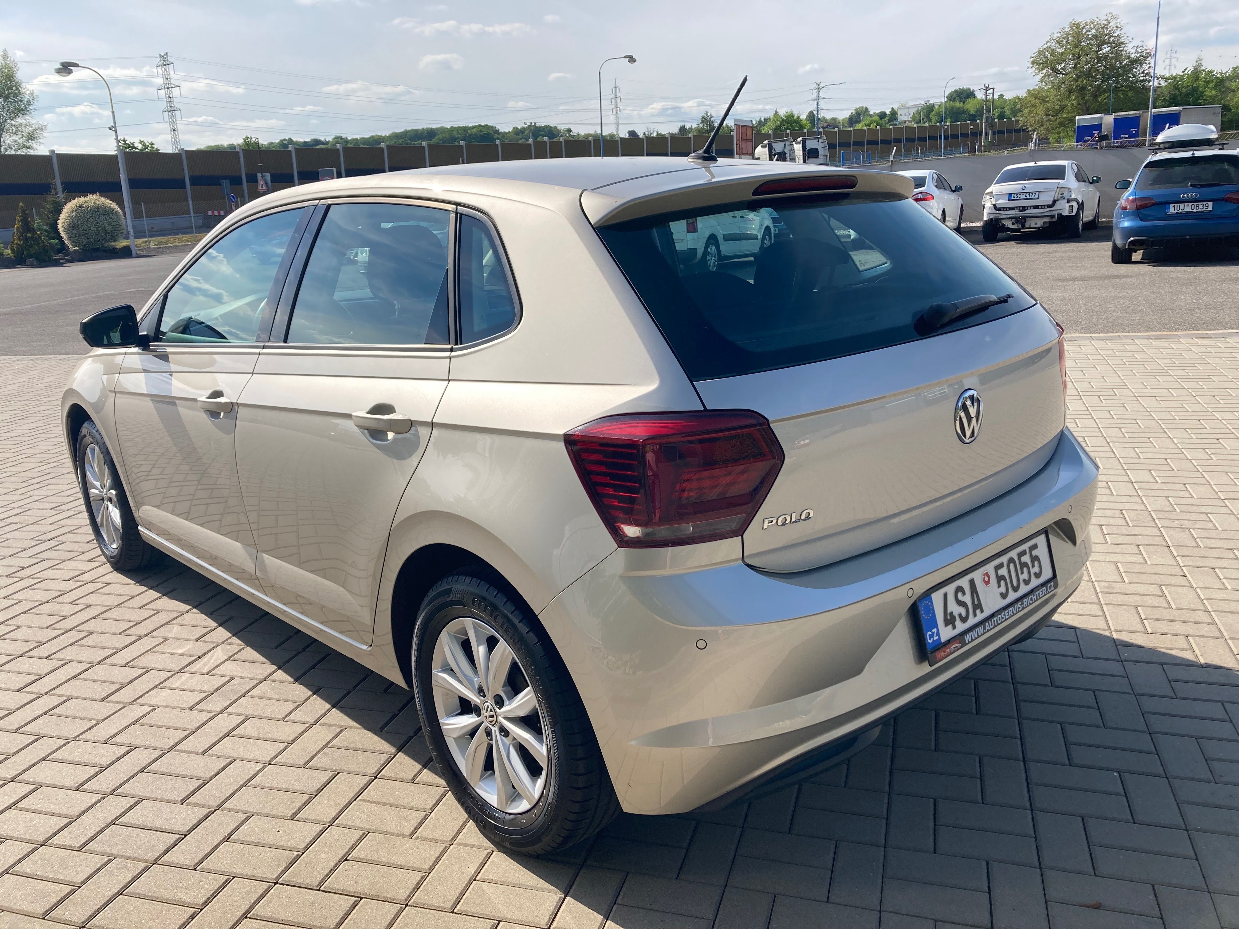 Volkswagen Polo, 1.0 TSI Highline - původ ČR - fotka 4