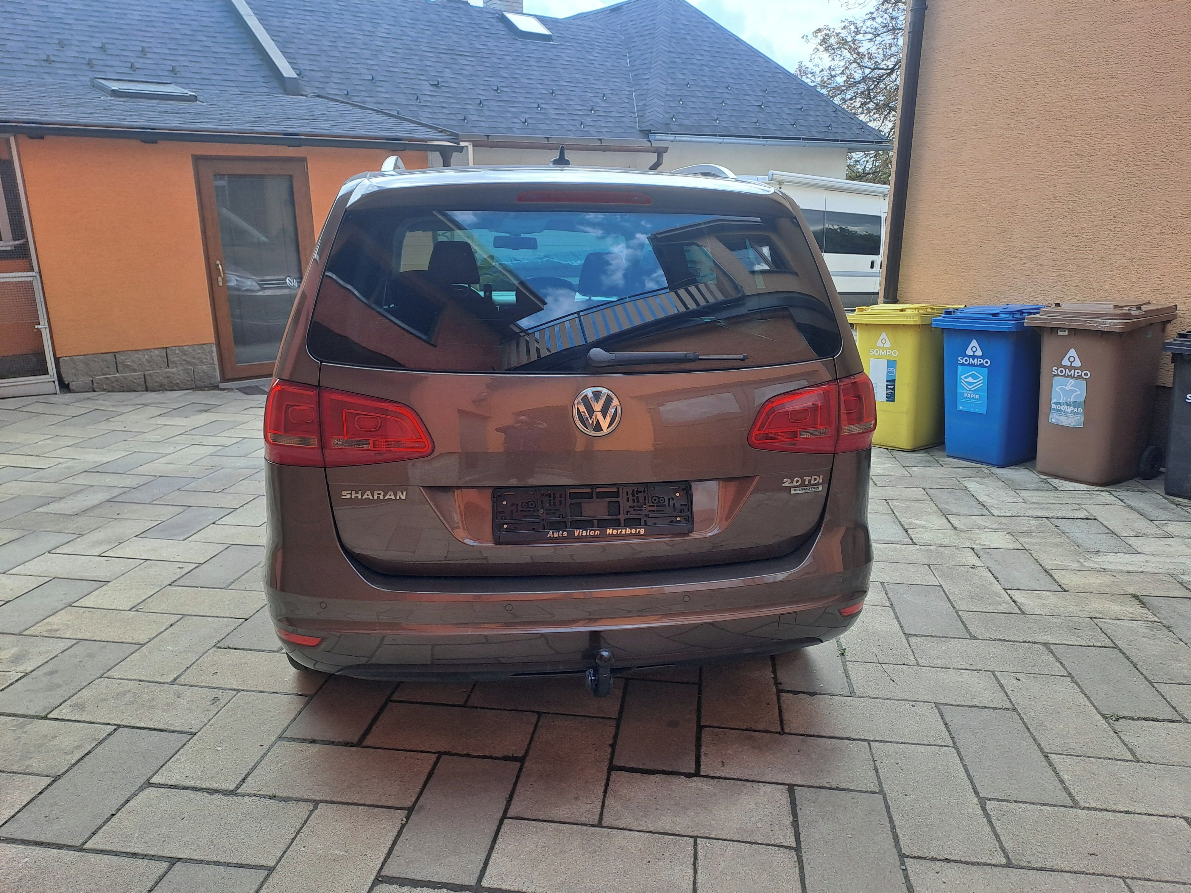Volkswagen Sharan, 2,0 TDI 103 KW STYLE DSG TOP - fotka 4