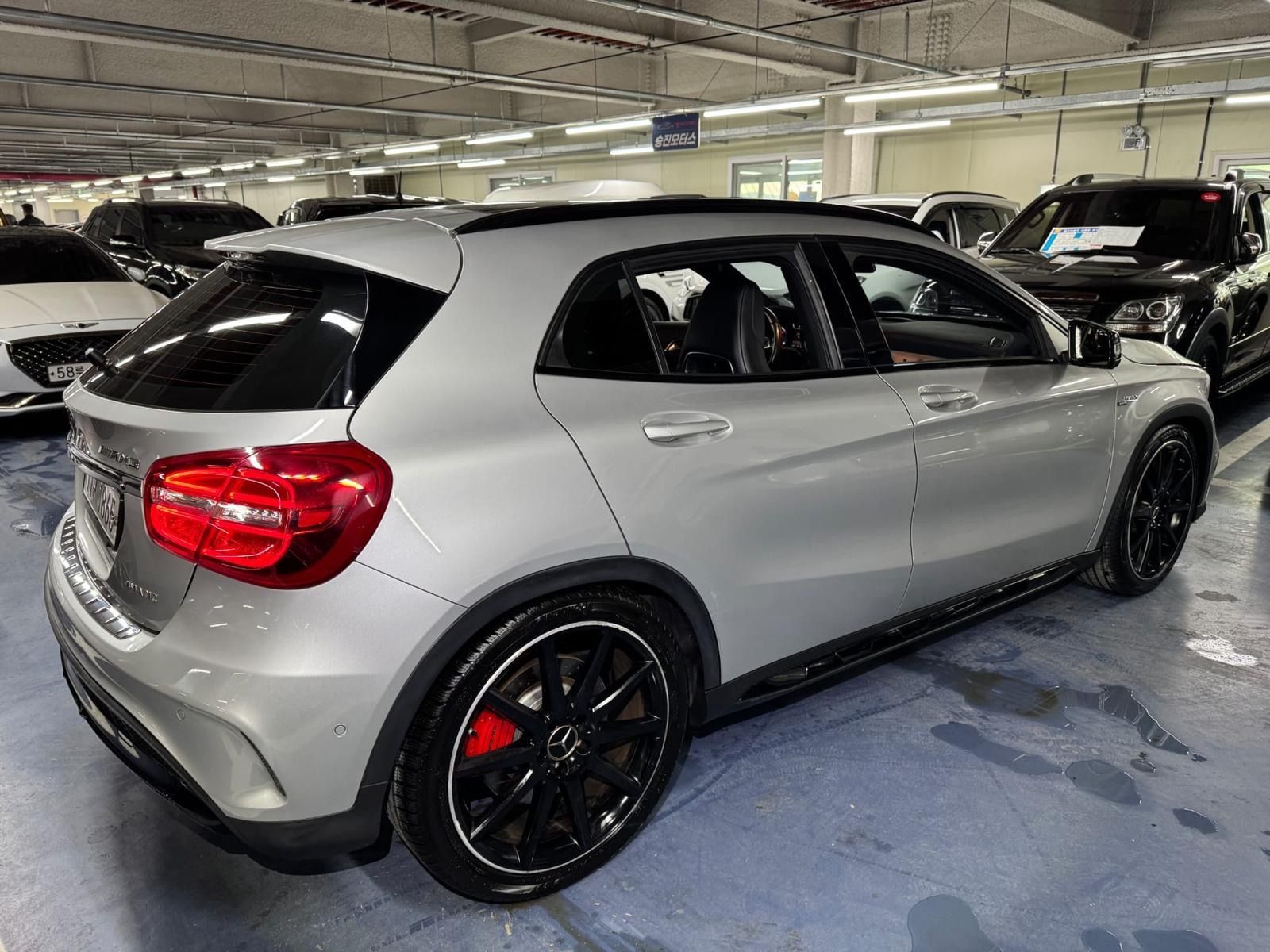 Mercedes-Benz GLA, 45 4MATIC,360PS,AMG,Carbon,DPH - fotka 5