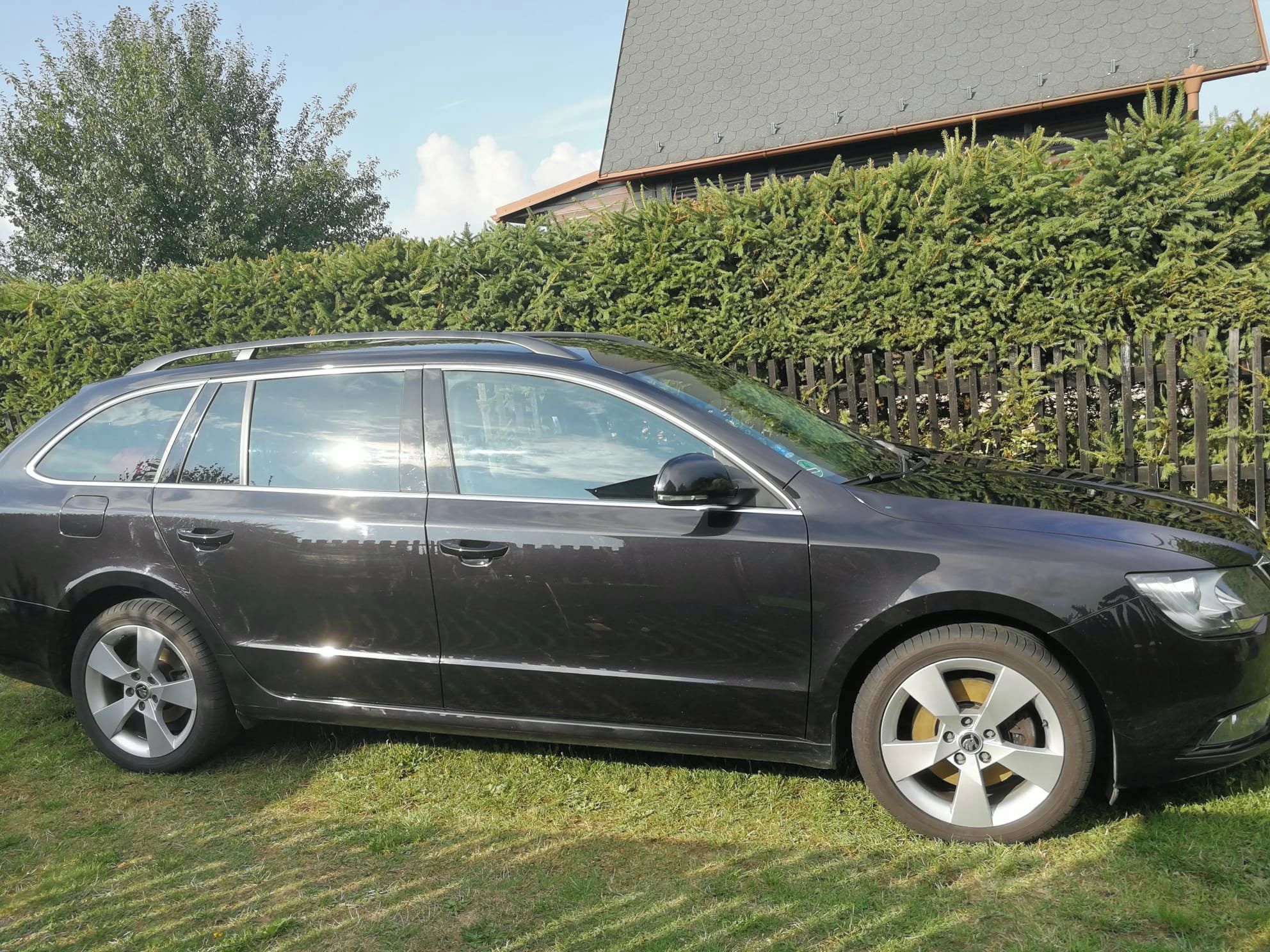 Škoda Superb, Škoda Superb II Combi 2.0 TDI - fotka 3