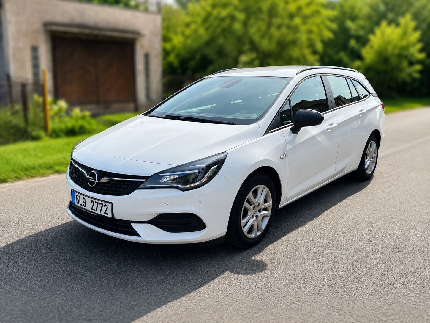Opel Astra, 1.3 107kW Sports Tourer - fotka 2