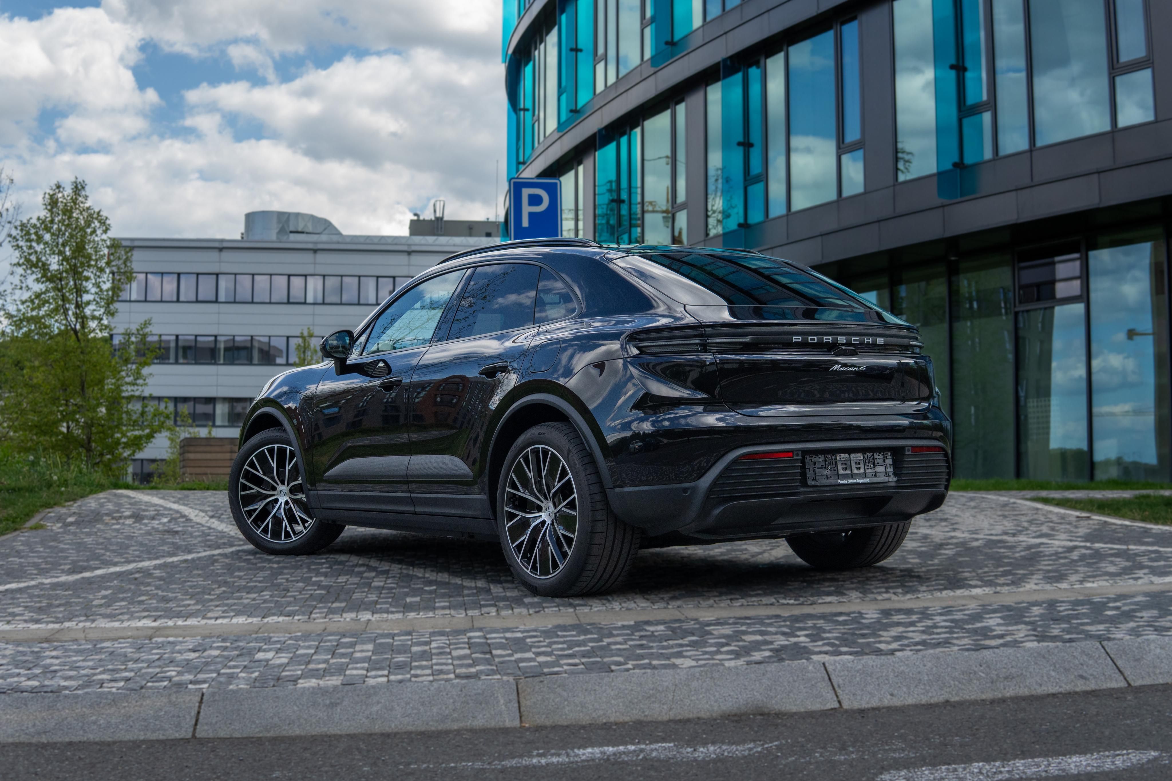 Porsche Macan, Porsche Macan 4 - fotka 2
