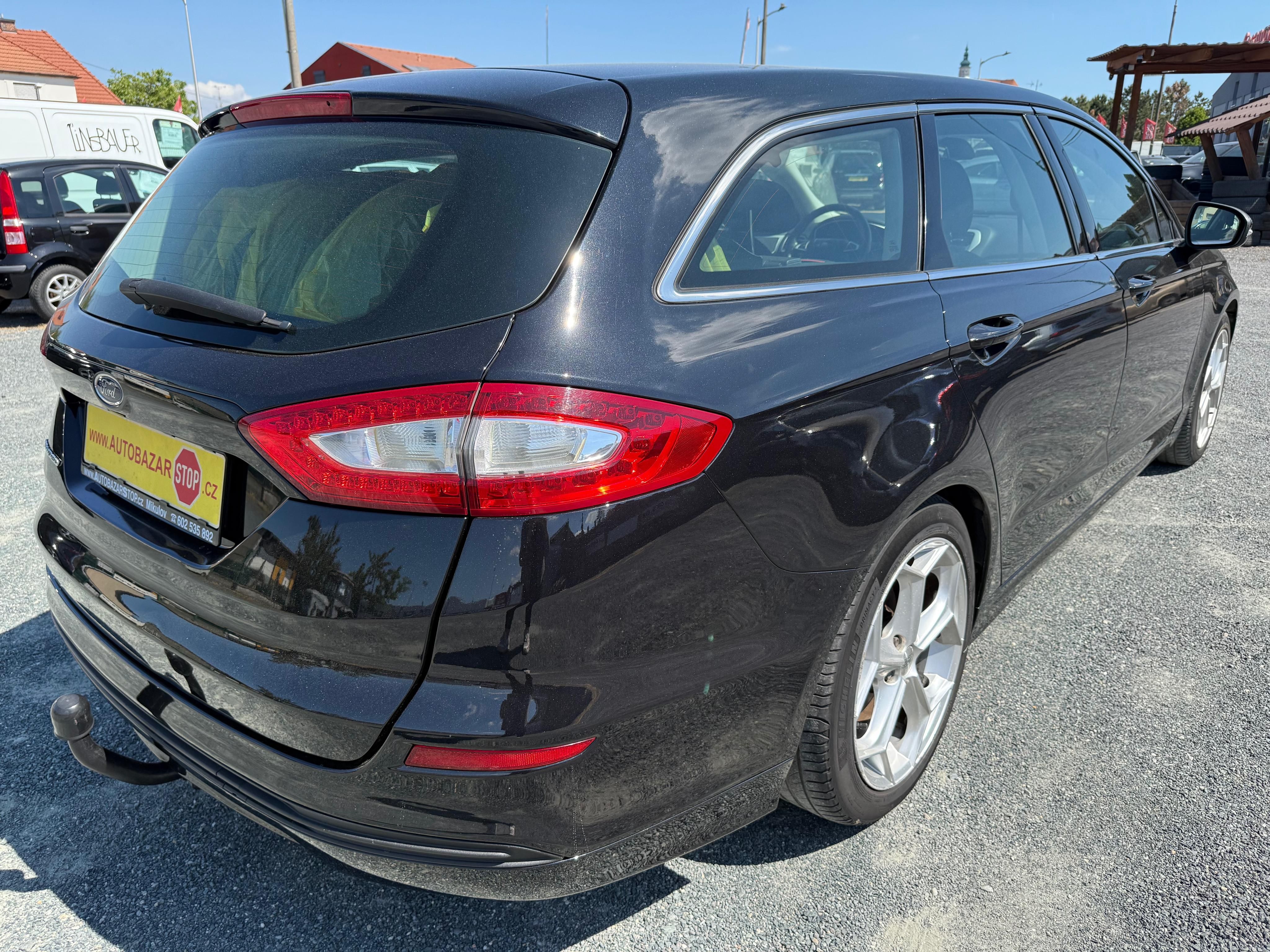 Ford Mondeo, 2.0TDCi 110kW 1.MAJITEL - fotka 6
