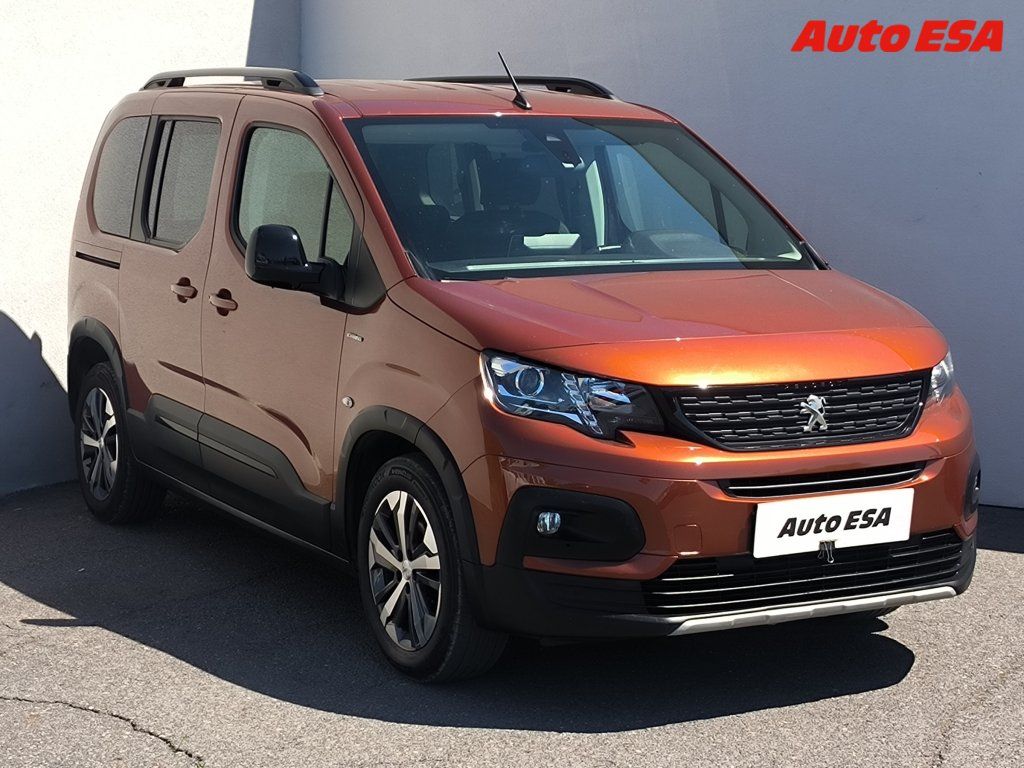 Peugeot Rifter, 1.2PT,ČR