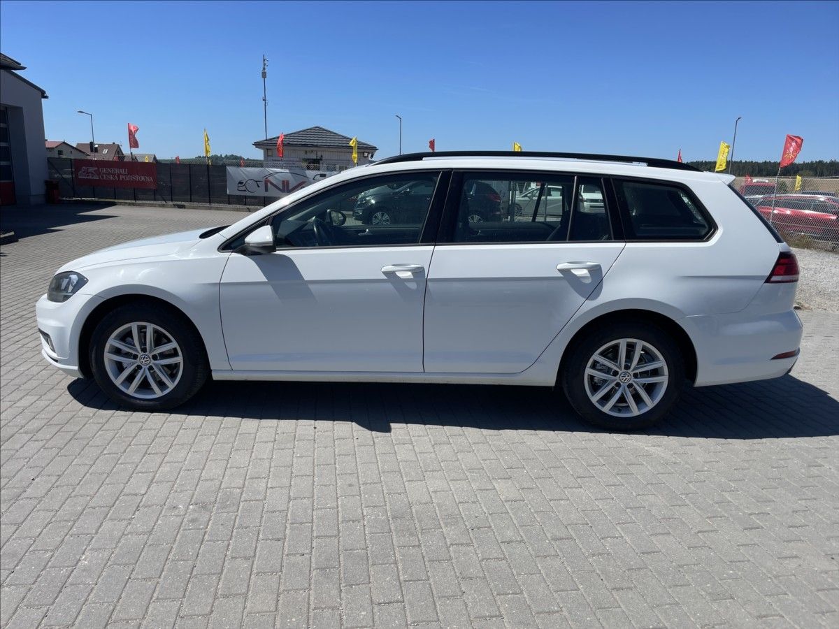 Volkswagen Golf, 2,0 TDi 110kw DSG Radar LED po - fotka 3