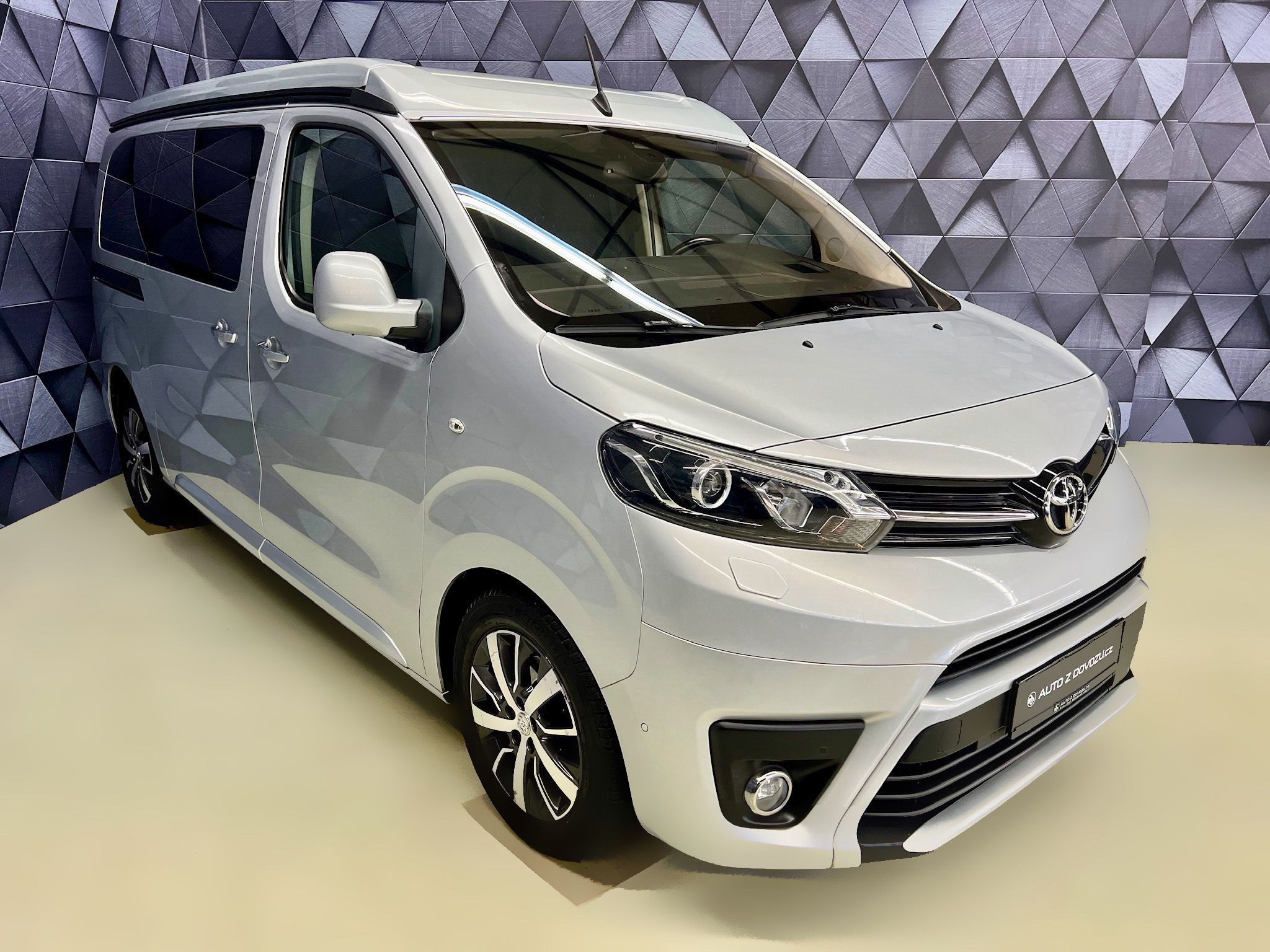 Toyota Proace, 2.0D CROSSCAMP, CAMPER - fotka 5