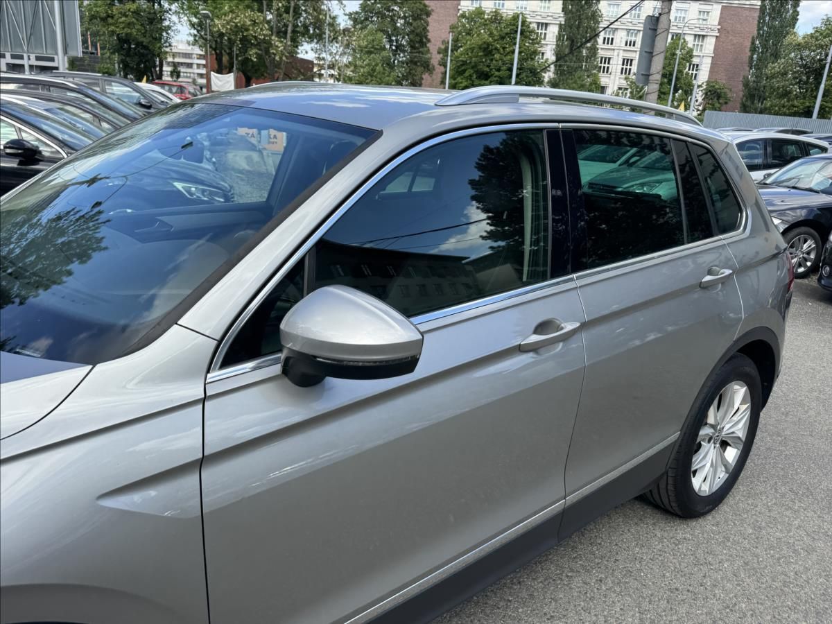 Volkswagen Tiguan, 2,0 nové rozvody !! - fotka 4