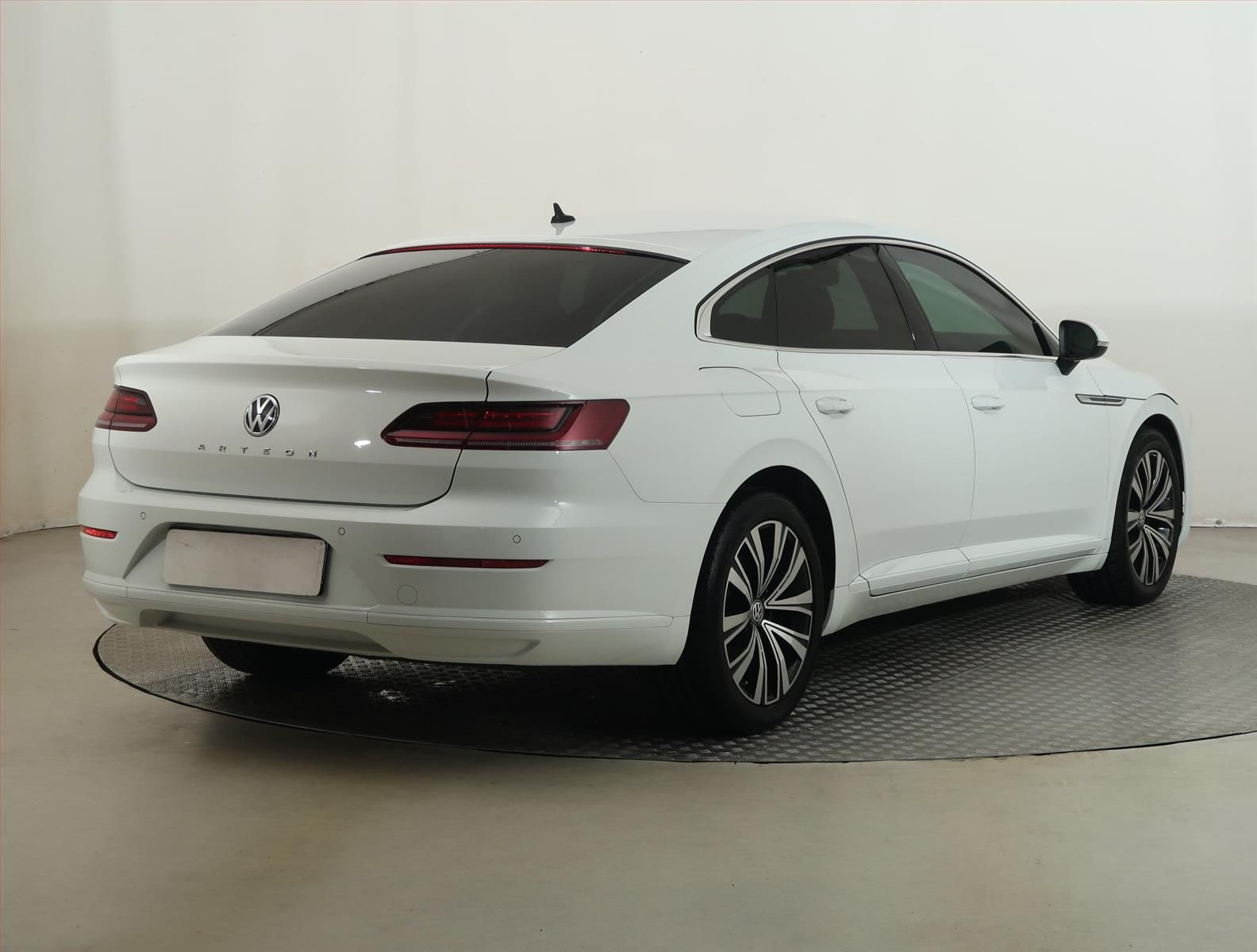 Volkswagen Arteon, 2.0 TDI, Arteon, Automat - fotka 5