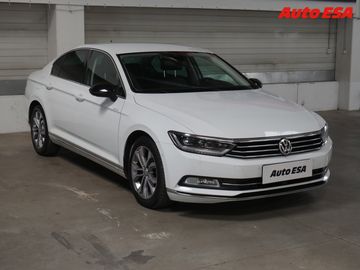 1.4TSI,AT,navi,LED