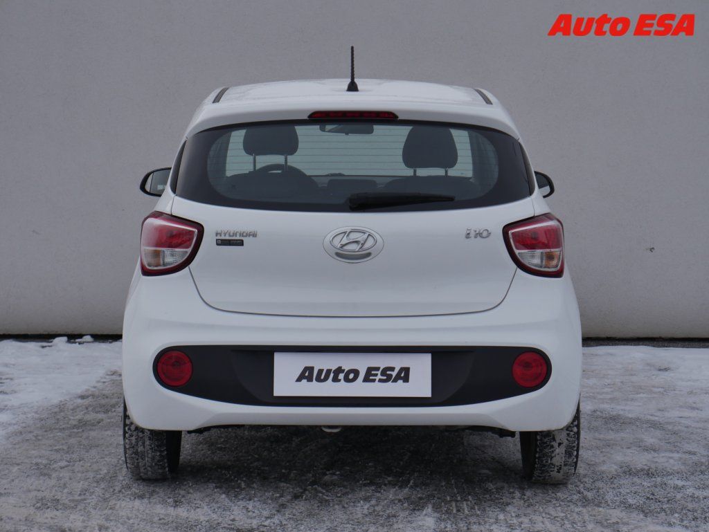 Hyundai i10, 1.0i,ČR,AC - fotka 5