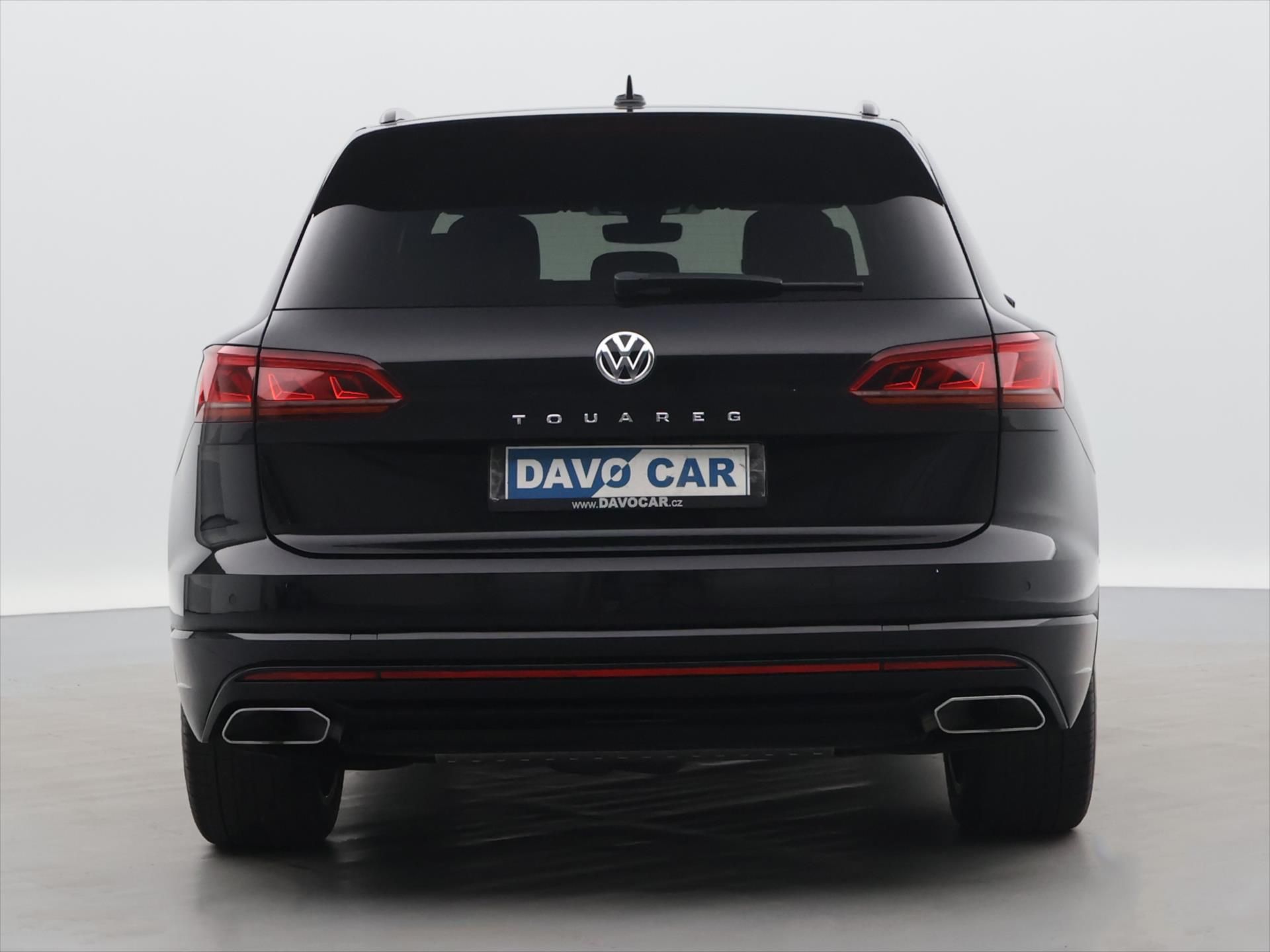 Volkswagen Touareg, 3,0 TSI 250 kW 4x4 CZ R-line - fotka 6