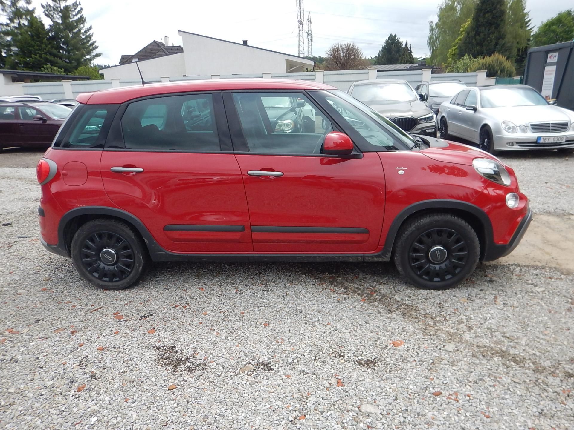 Fiat 500L, 1.4i, KLIMA, 70 kW - fotka 5
