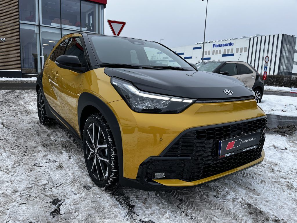 Toyota Aygo, 1.5 Hybrid ODBĚR 8/2026 - fotka 2