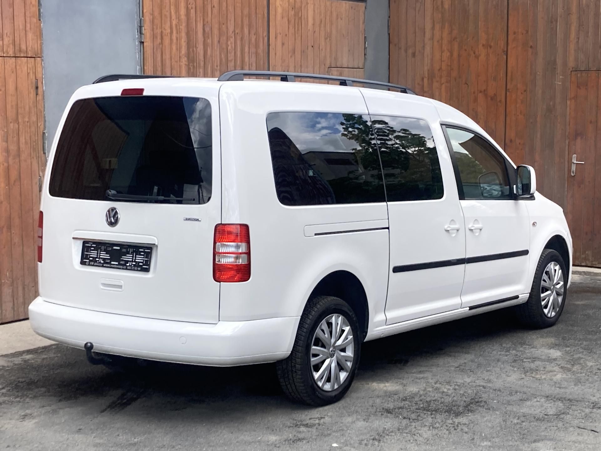 Volkswagen Caddy, MAXI 2,0TDi 7míst 4MOTION RZV - fotka 4