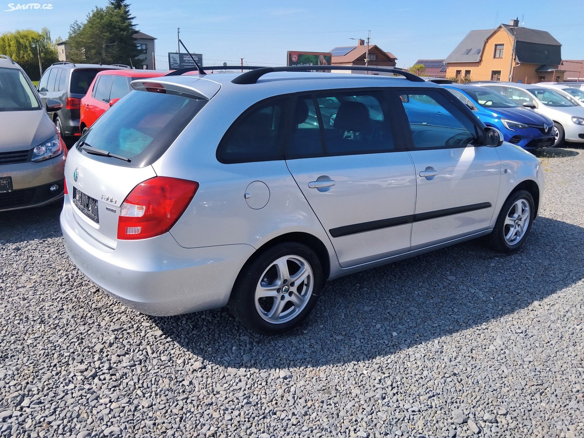 Škoda Fabia, 1.2 TSI Výhřev. sed., Tempomat - fotka 4