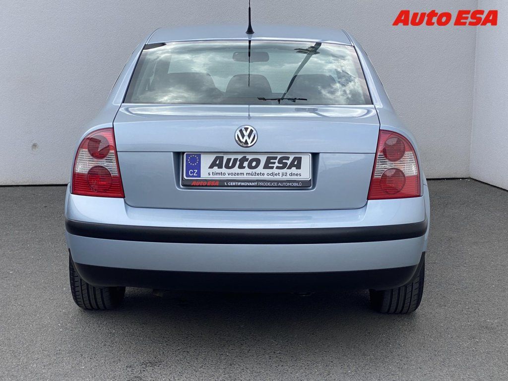 Volkswagen Passat, 1.6 i - fotka 5