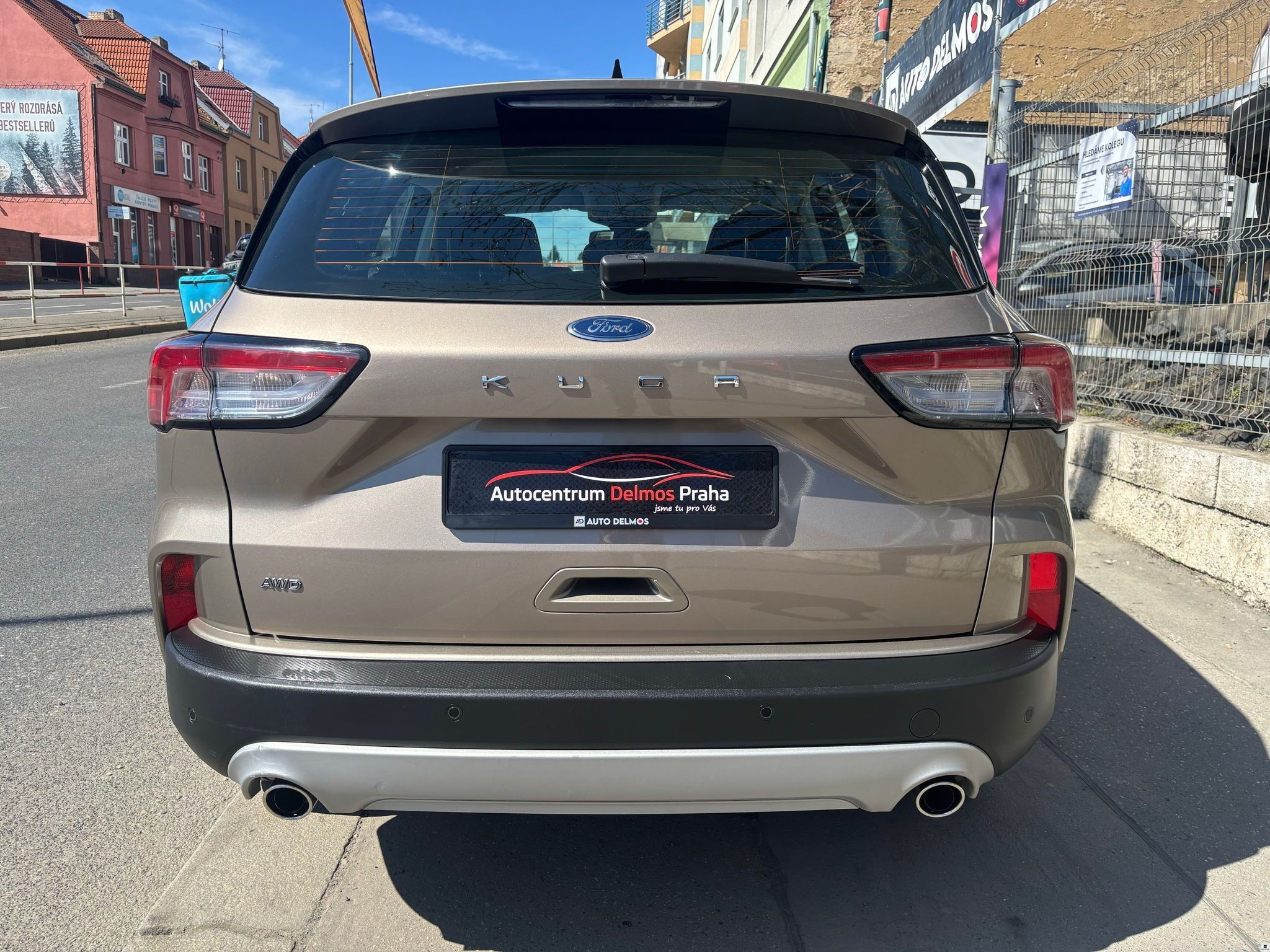Ford Kuga, 2.0EB-140KW/2021/TITAN-4x4-ZÁR - fotka 4