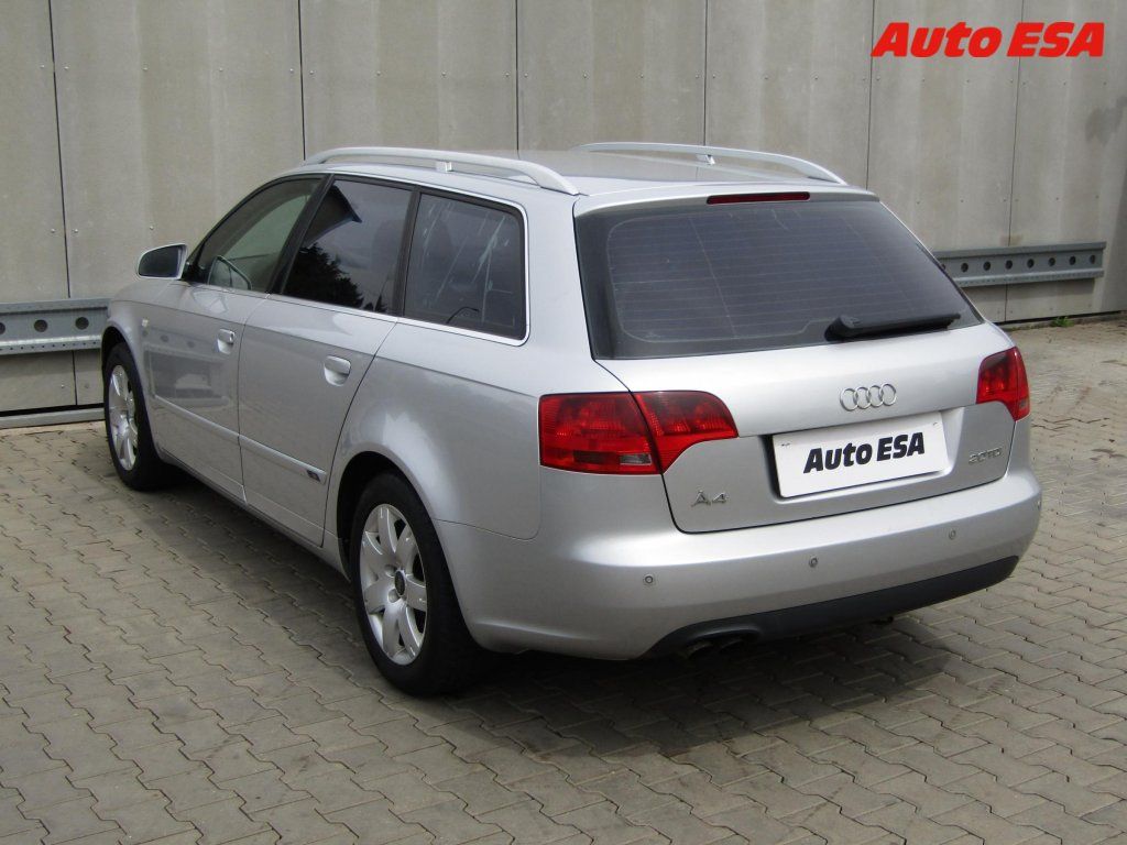 Audi A4, 2.0 TDI - fotka 6