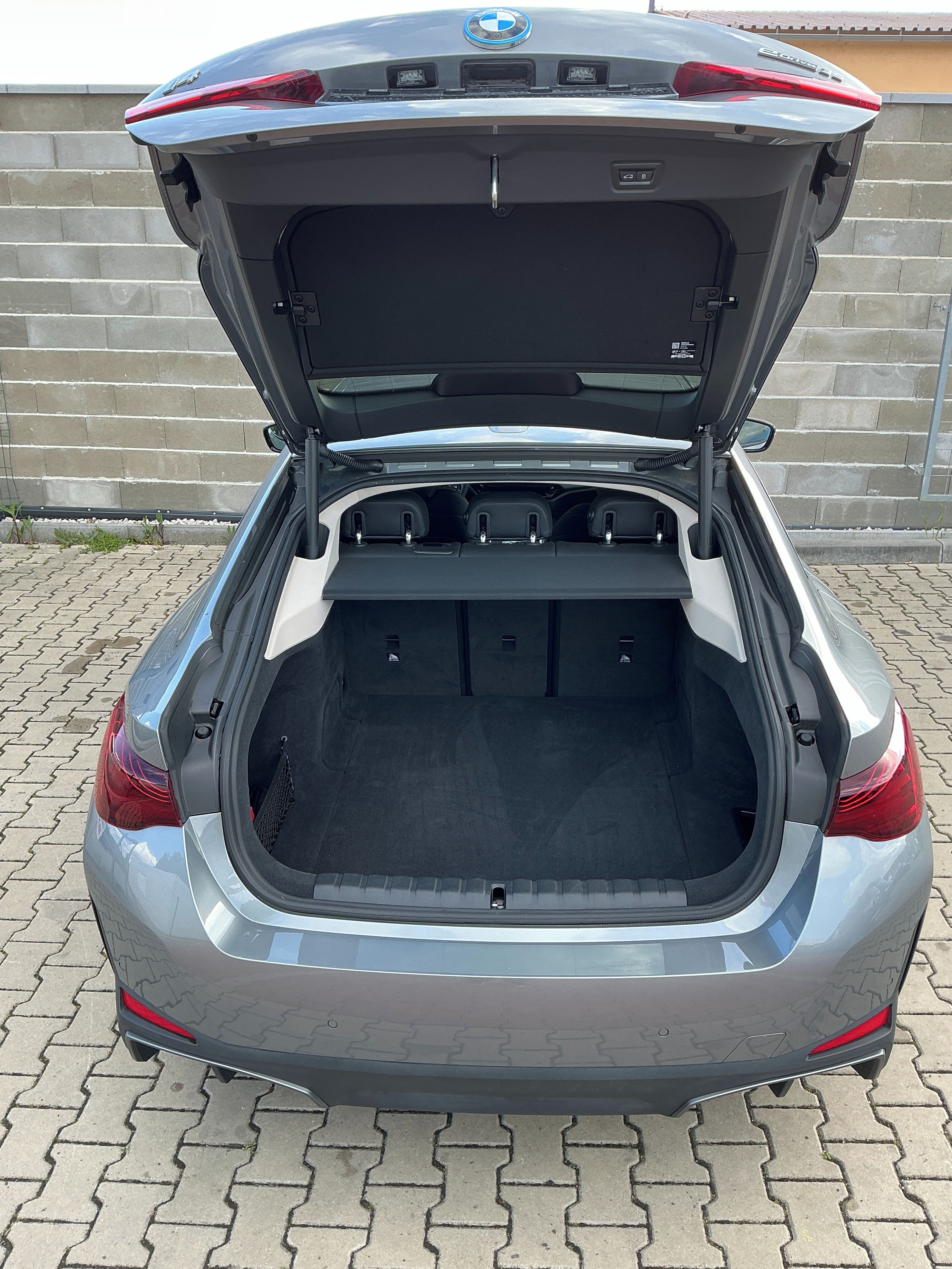 BMW i4, i4 Facelift LCI - fotka 3