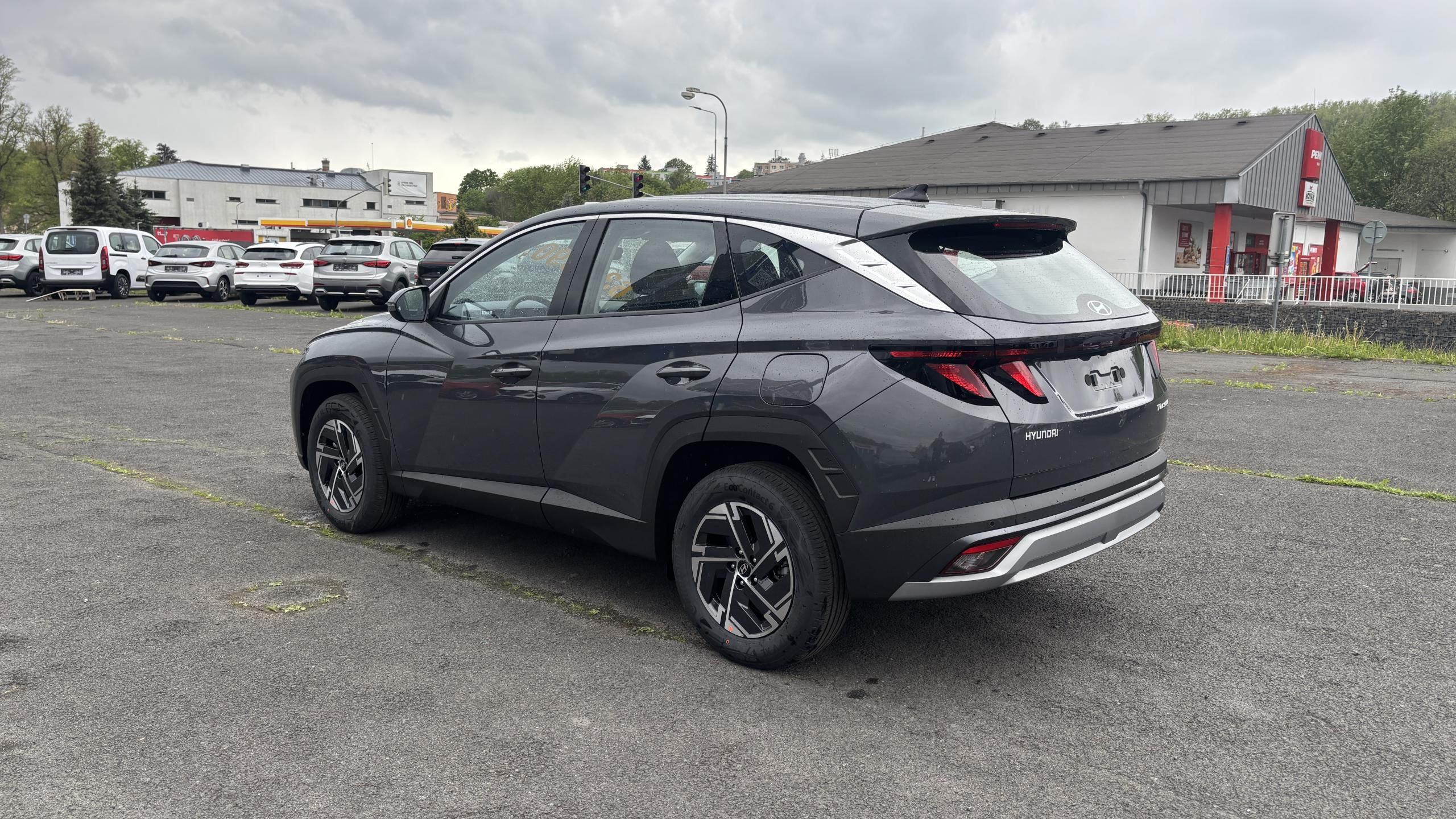 Hyundai Tucson, COMFORT 1,6 TGDI  MT 110kW - fotka 4