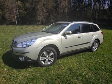 2,5i AWD plná výbava,1.majitel