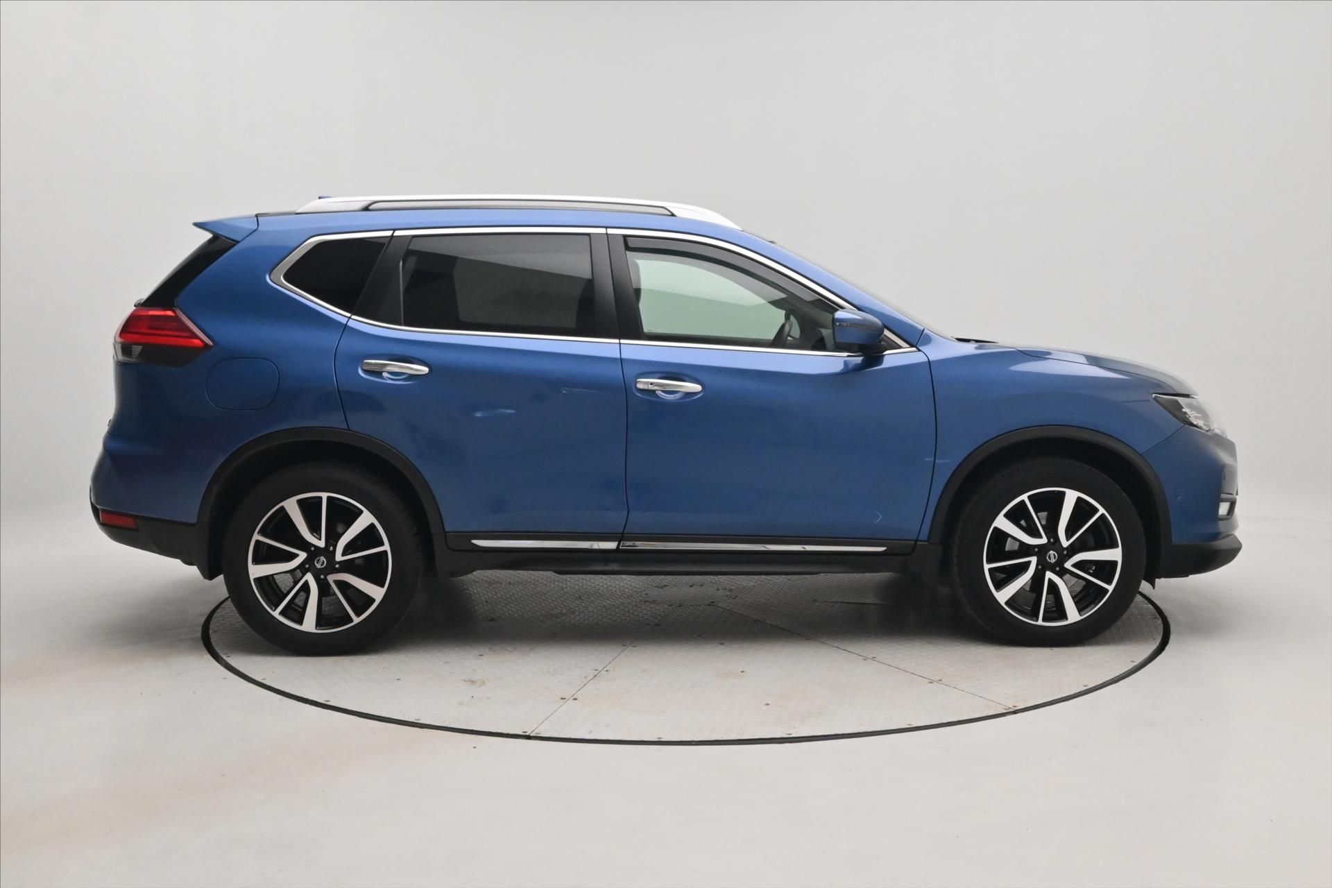 Nissan X-Trail, 1,8 dCi 110kW 4x4 AT Panorama - fotka 4