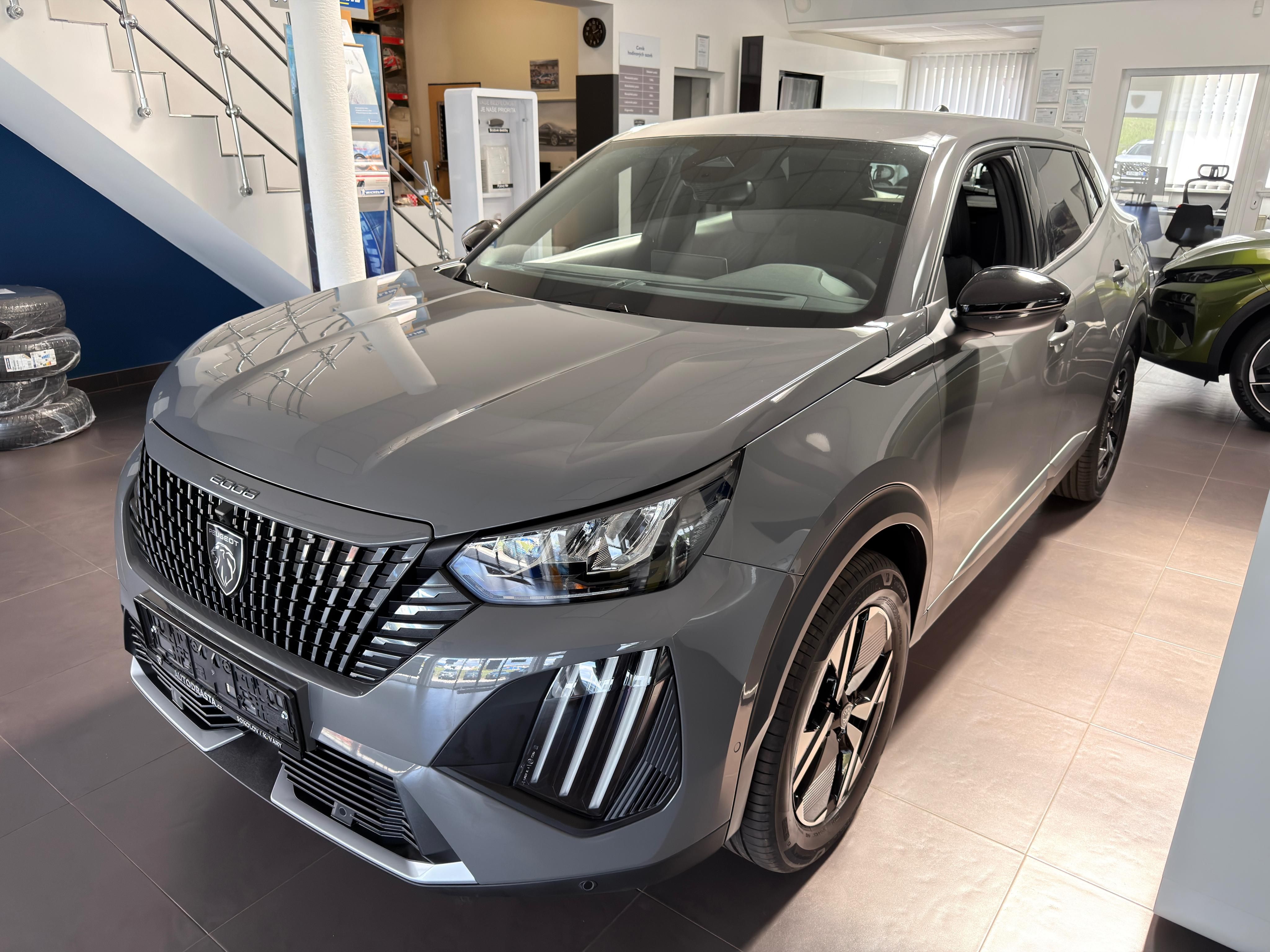 Peugeot 2008, ALLURE Hybrid 110 e-DCS6 - fotka 2