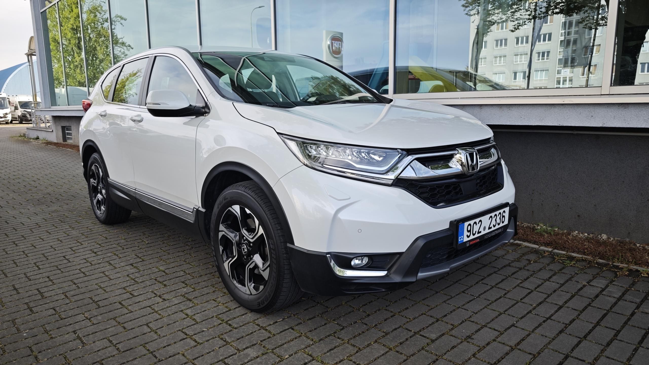Honda CR-V, 4x2, manuál, ČR, 1. majitel