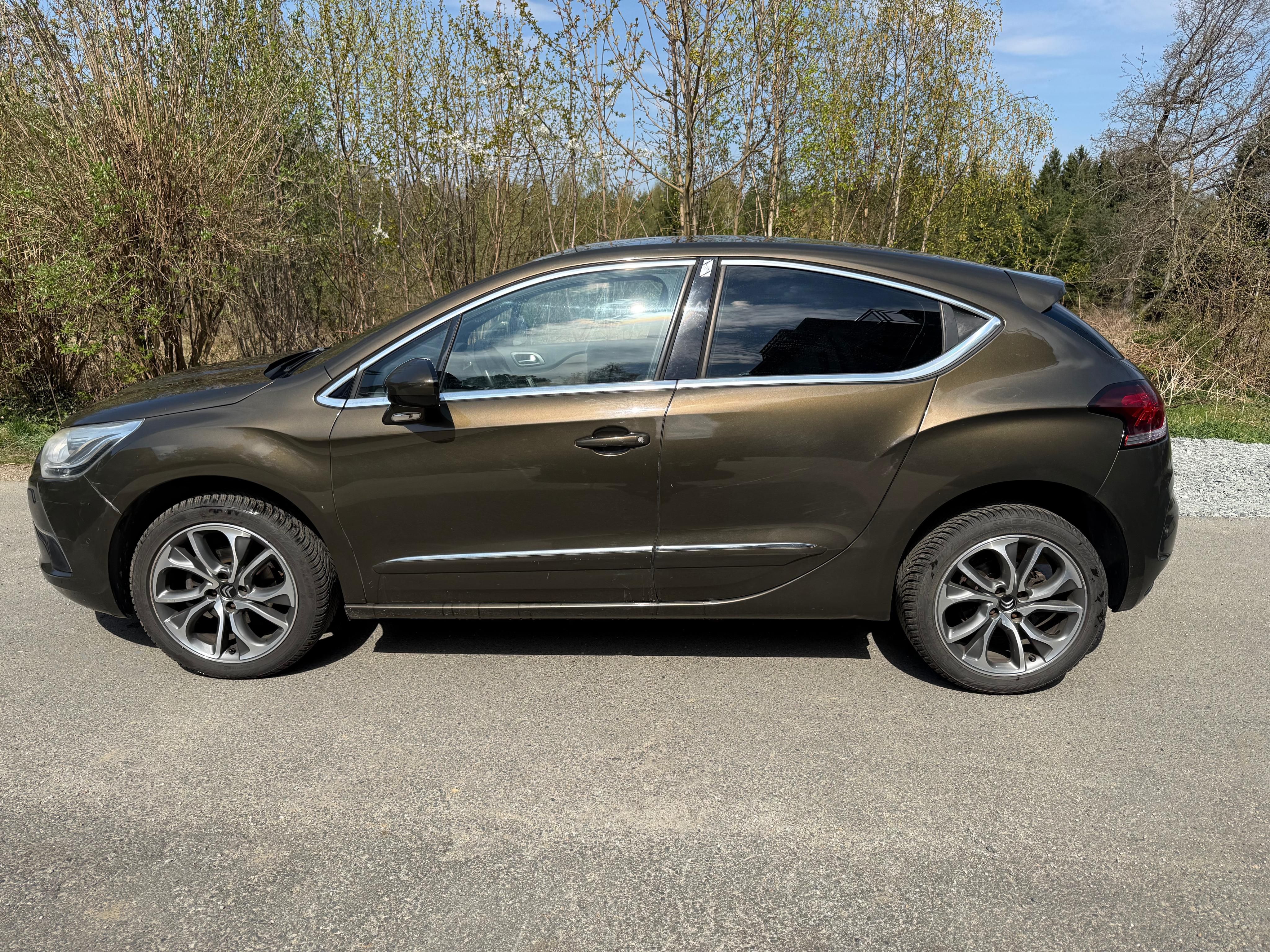 Citroën DS4, 1.6 HDi - Servisováno - fotka 6